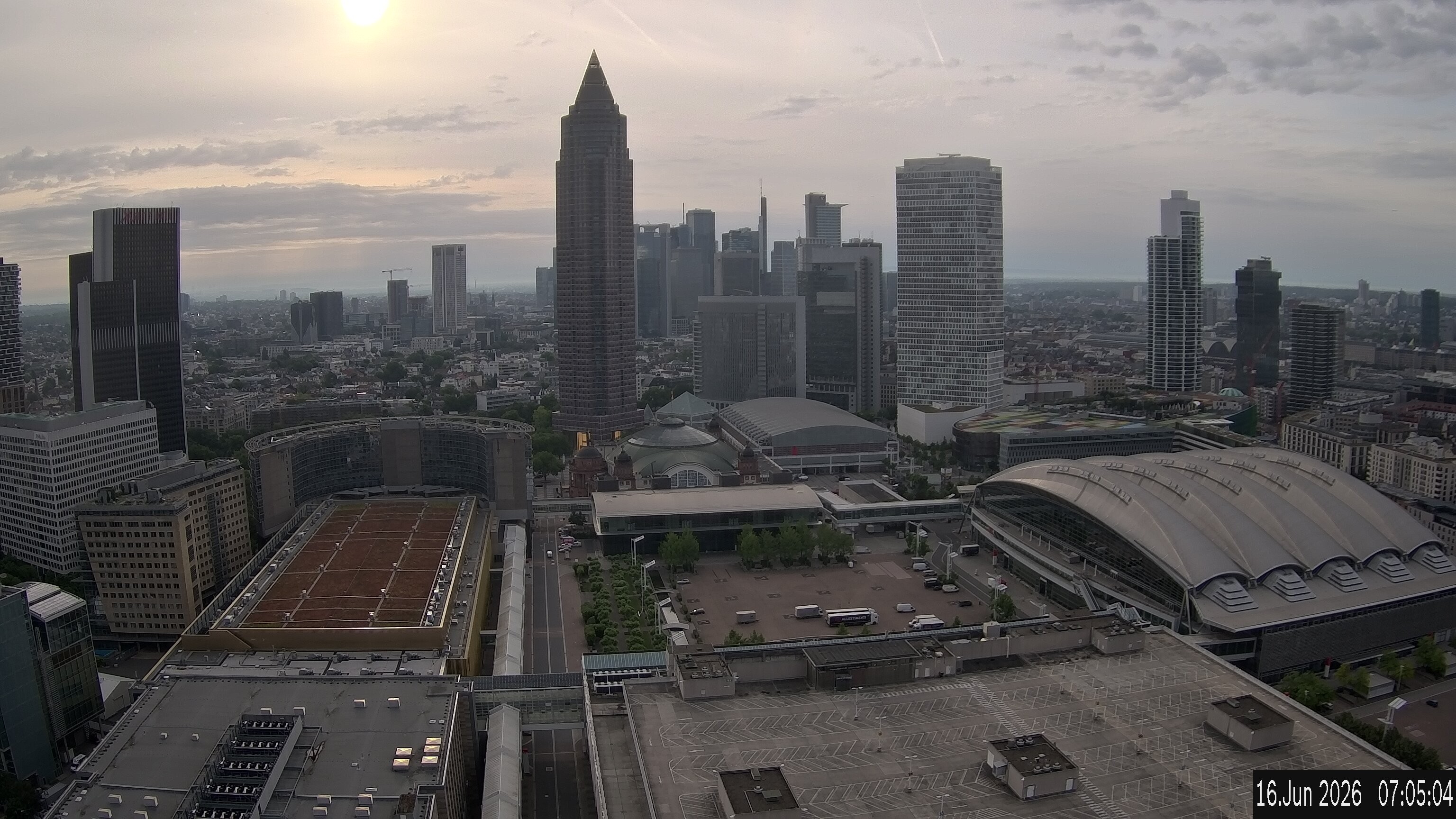 Archiv Foto Webcam Blick von Frankfurter Messe auf die Skyline