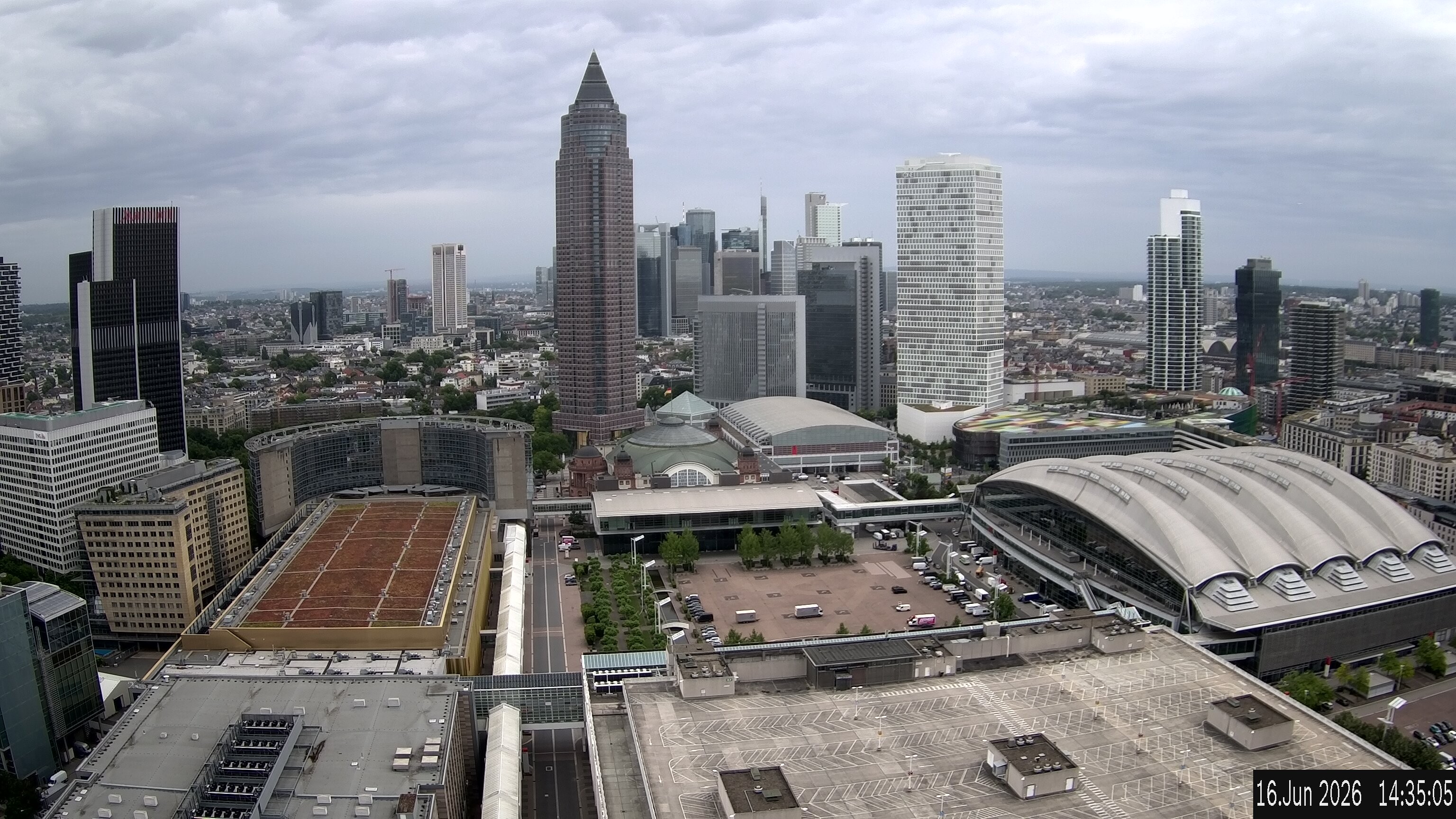 Archived image Webcam Frankfurt: View at the Skyline