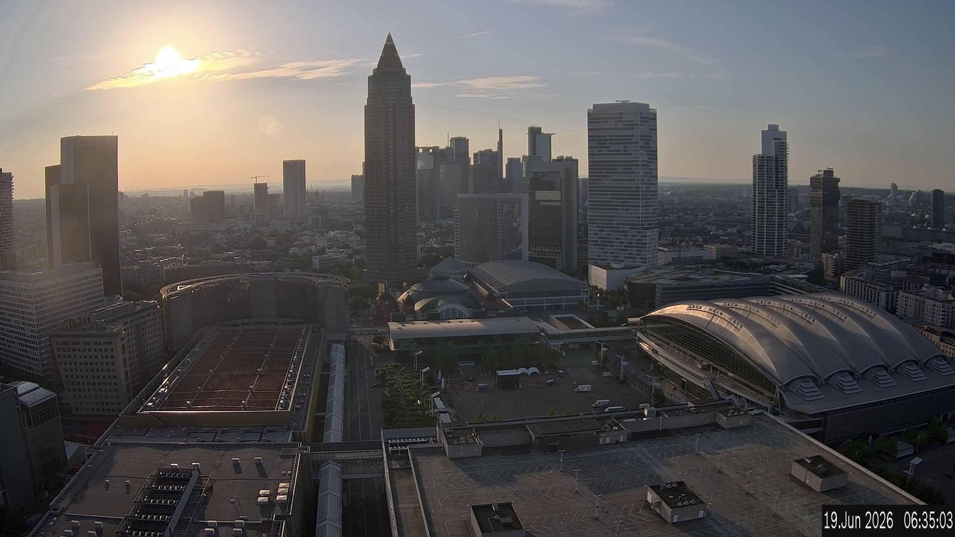 Archiv Foto Webcam Blick von Frankfurter Messe auf die Skyline