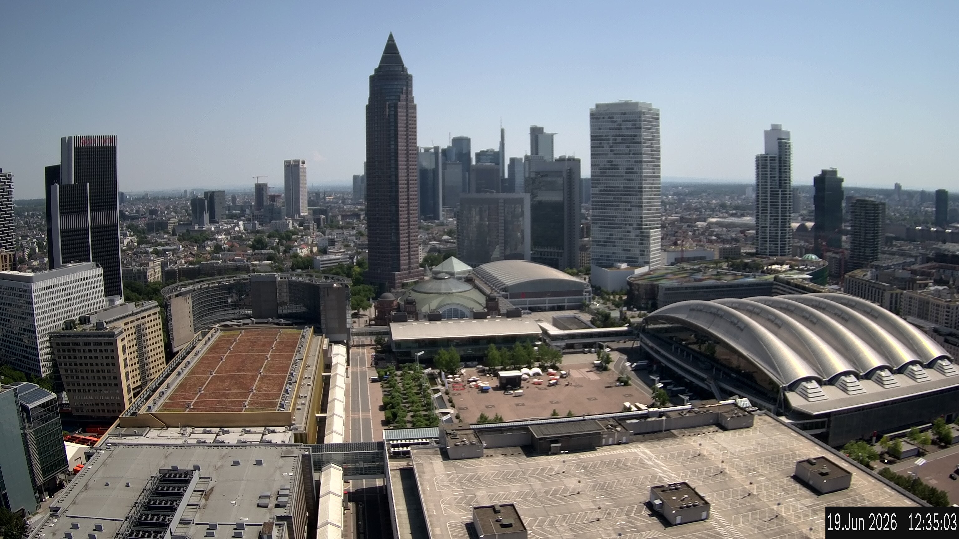 Archiv Foto Webcam Blick von Frankfurter Messe auf die Skyline
