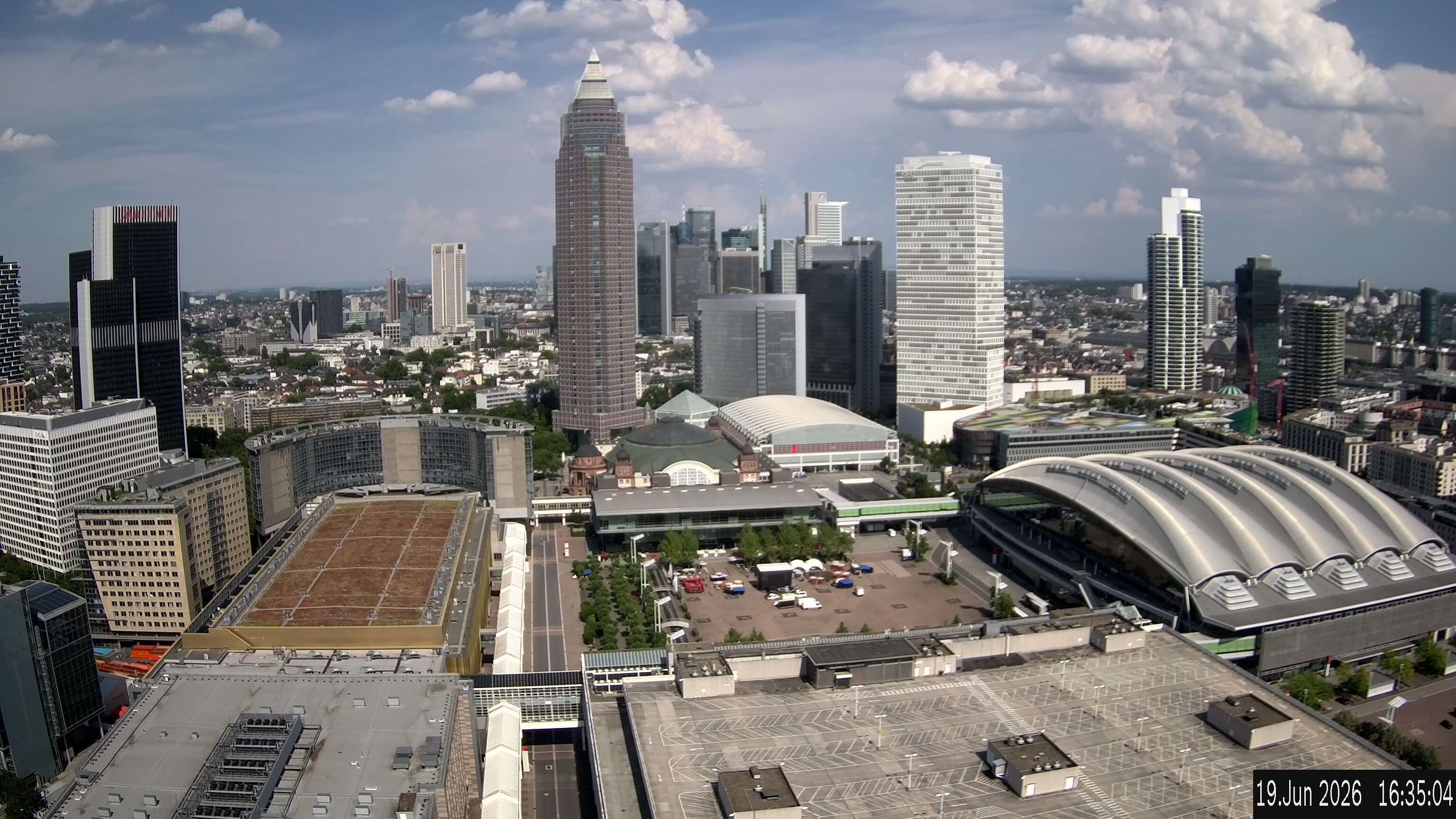 Archiv Foto Webcam Blick von Frankfurter Messe auf die Skyline