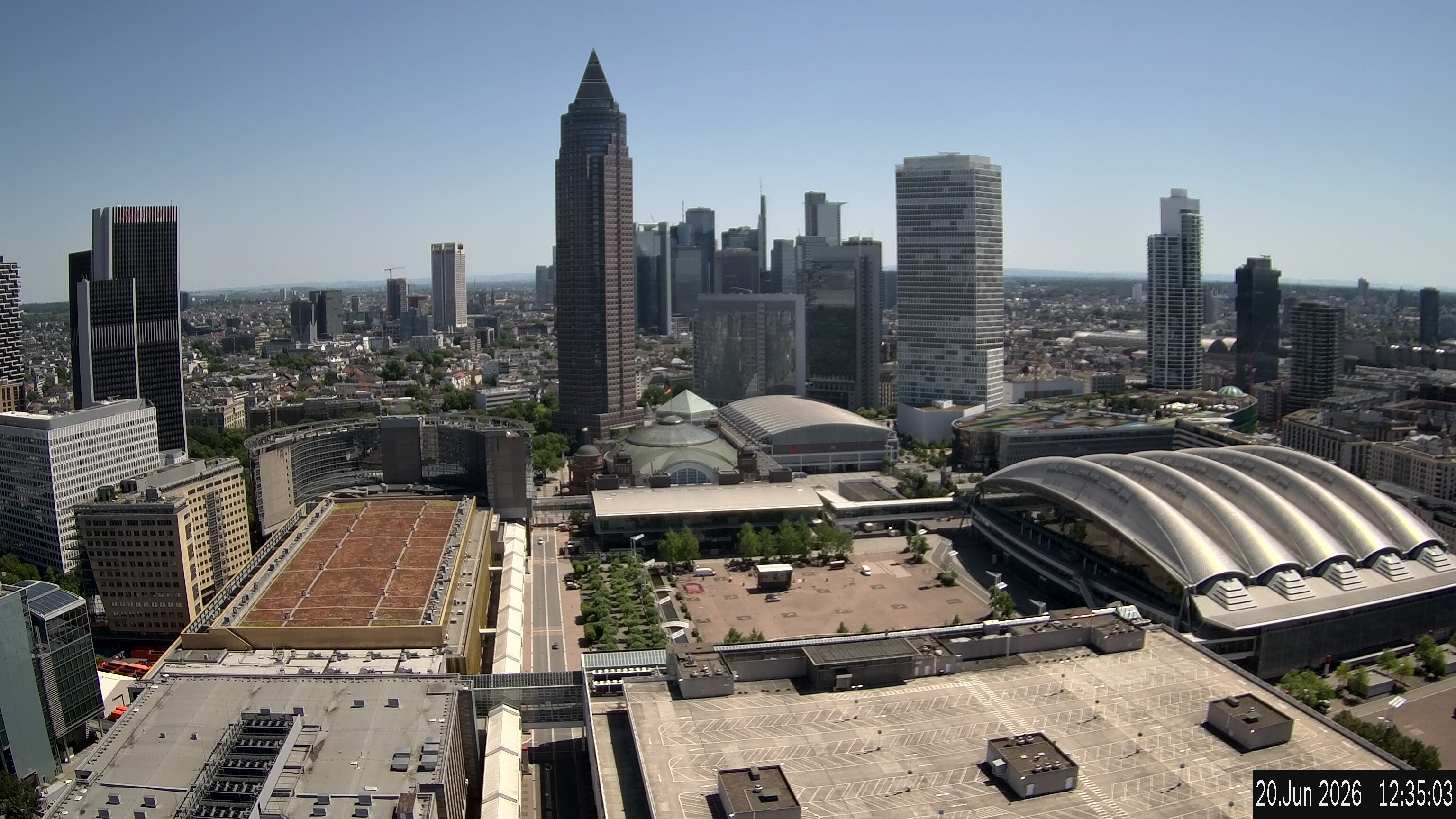 Archived image Webcam Frankfurt: View at the Skyline