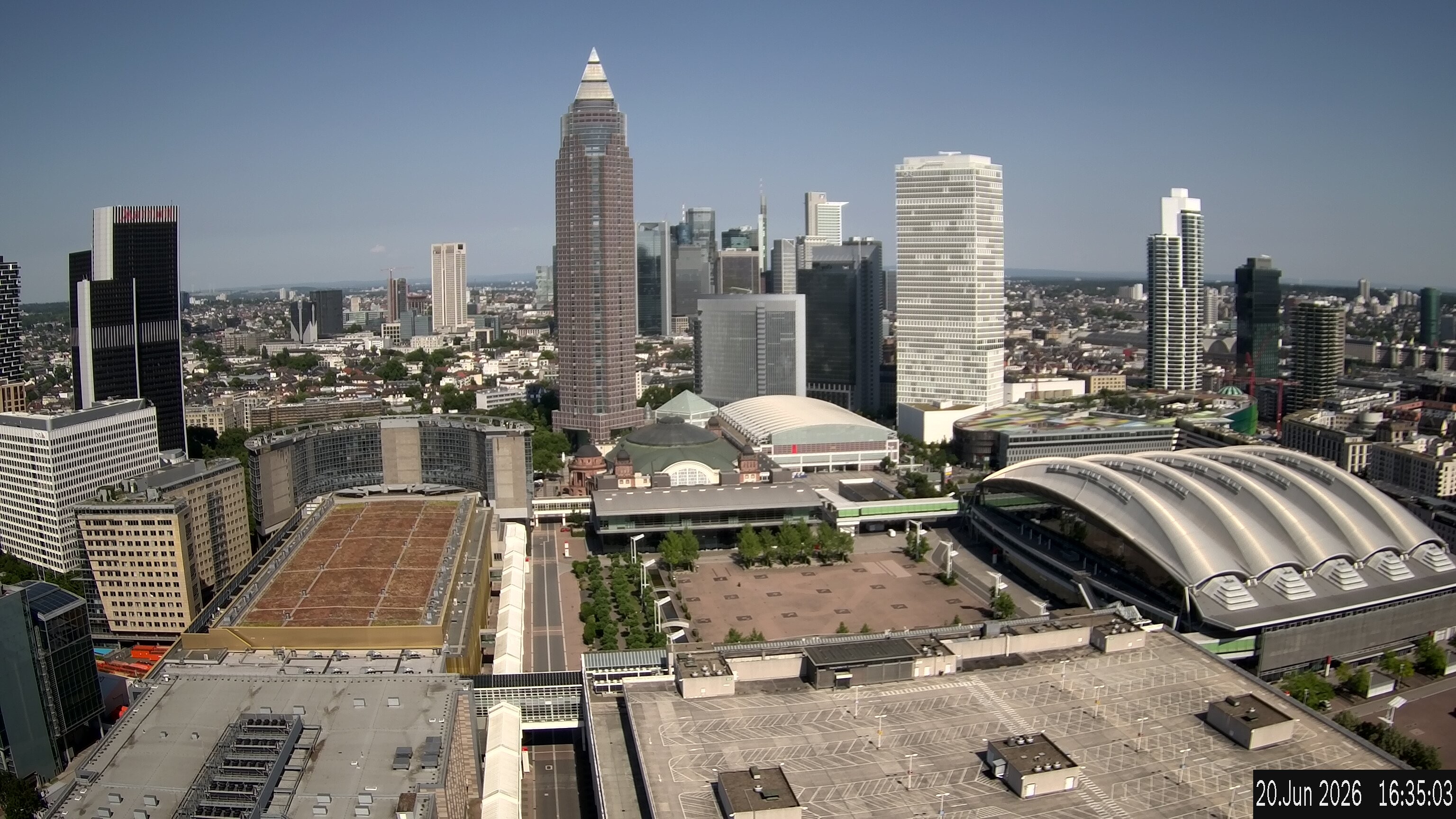 Archived image Webcam Frankfurt: View at the Skyline