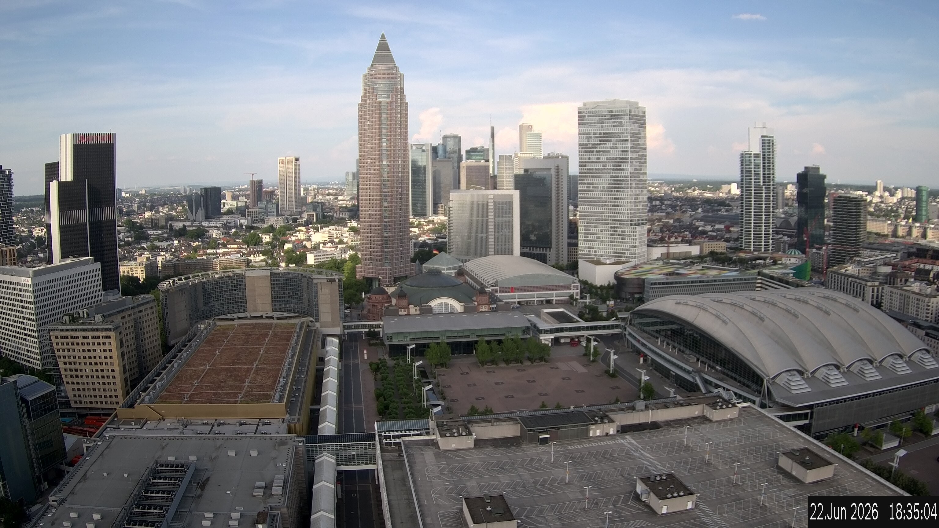 Archived image Webcam Frankfurt: View at the Skyline