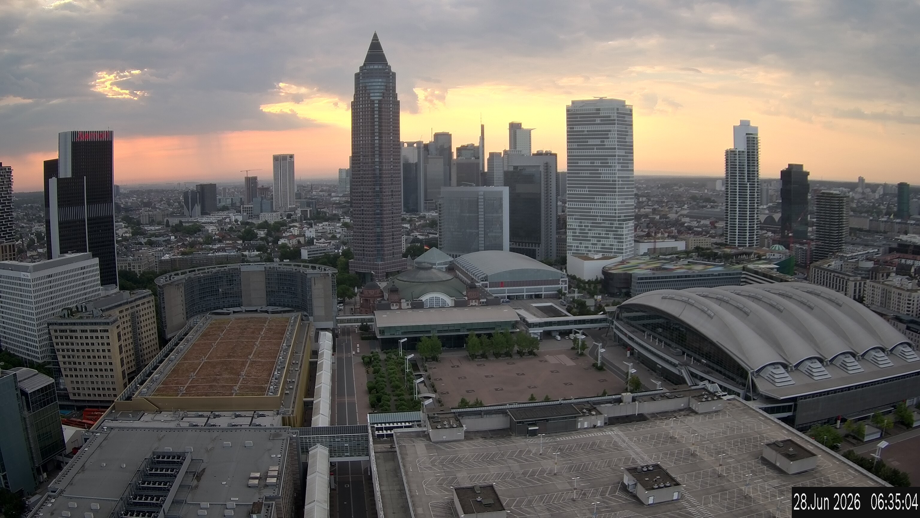 Archiv Foto Webcam Blick von Frankfurter Messe auf die Skyline