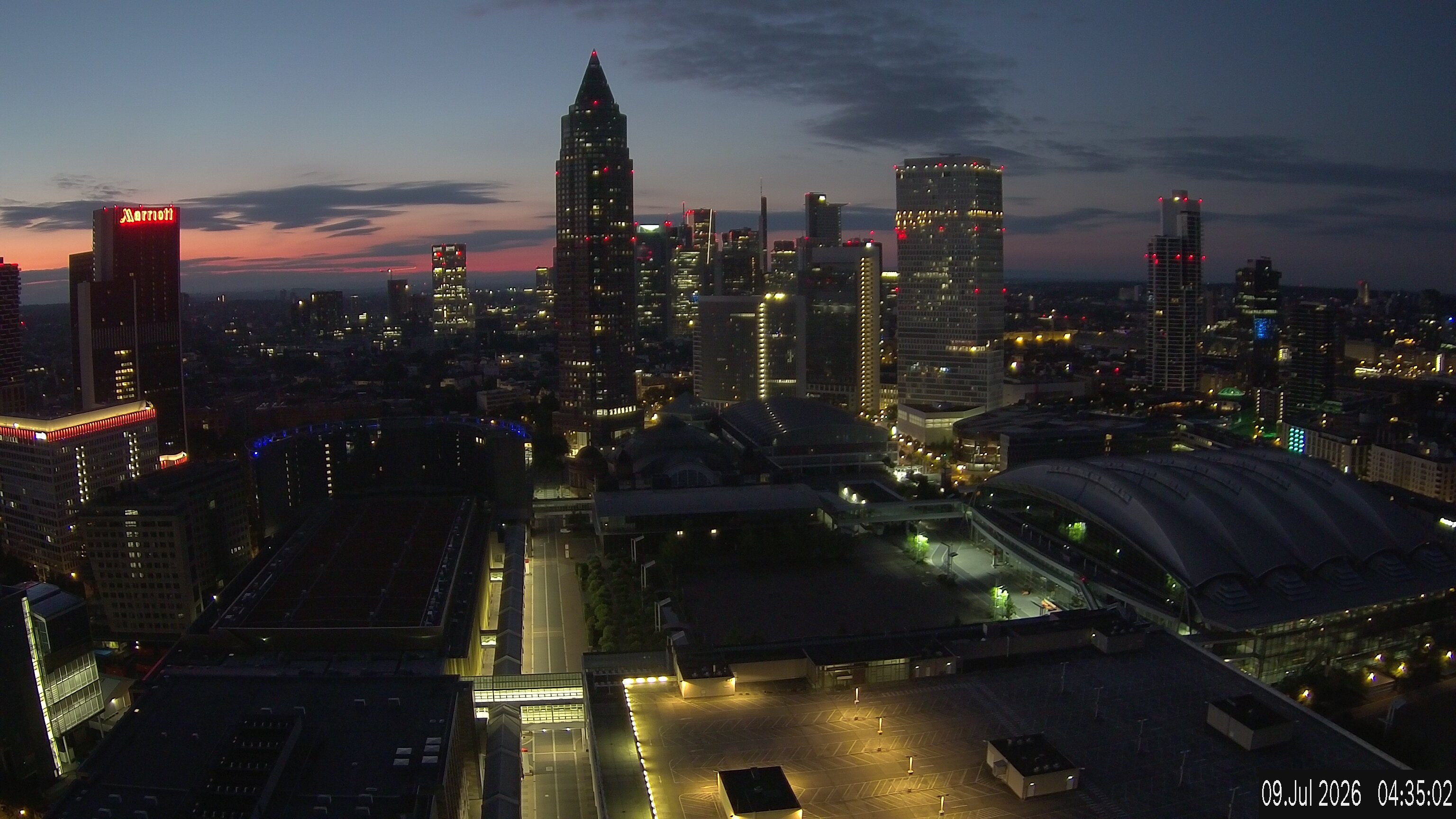 Archiv Foto Webcam Blick von Frankfurter Messe auf die Skyline