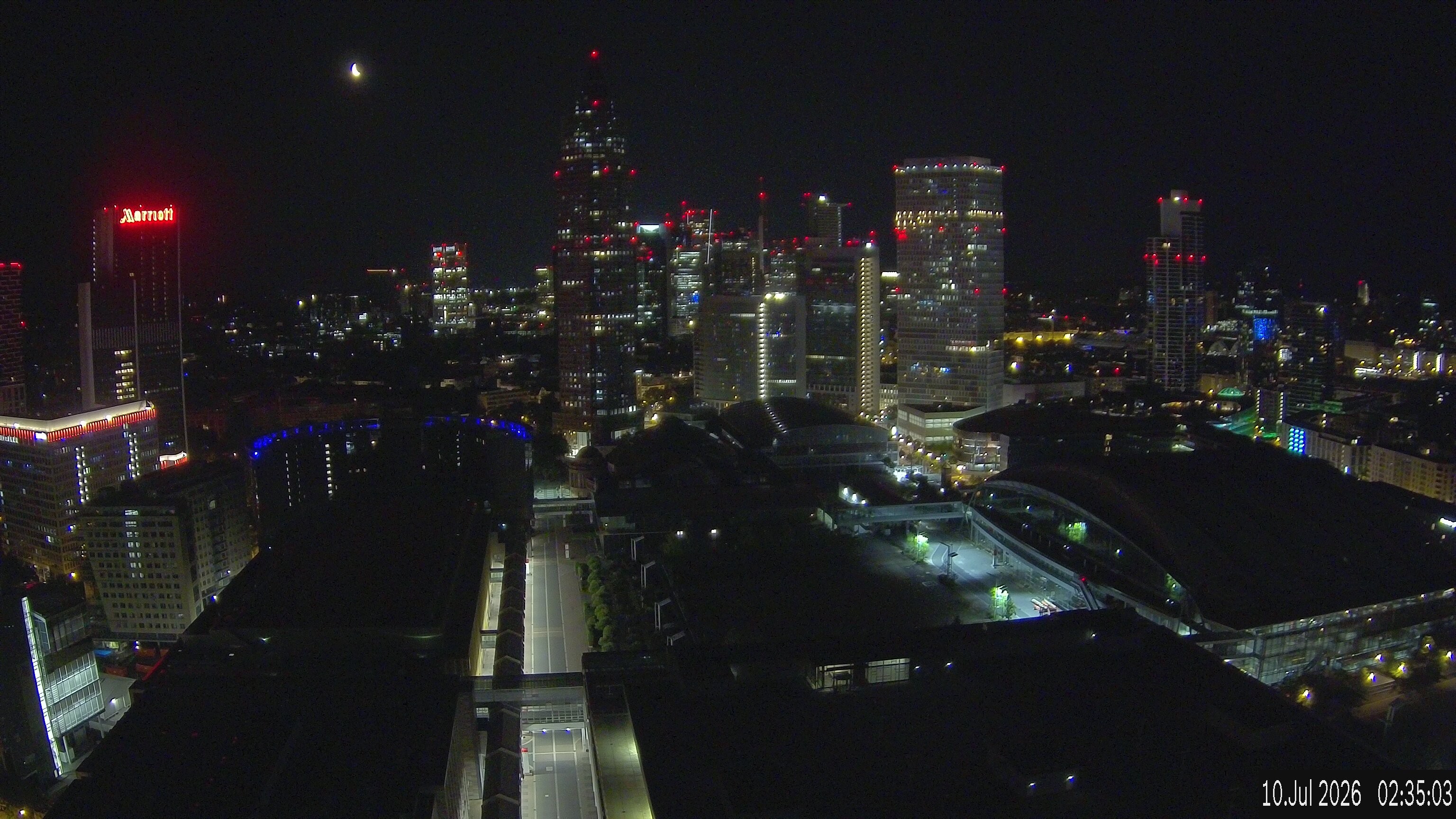 Archiv Foto Webcam Blick von Frankfurter Messe auf die Skyline