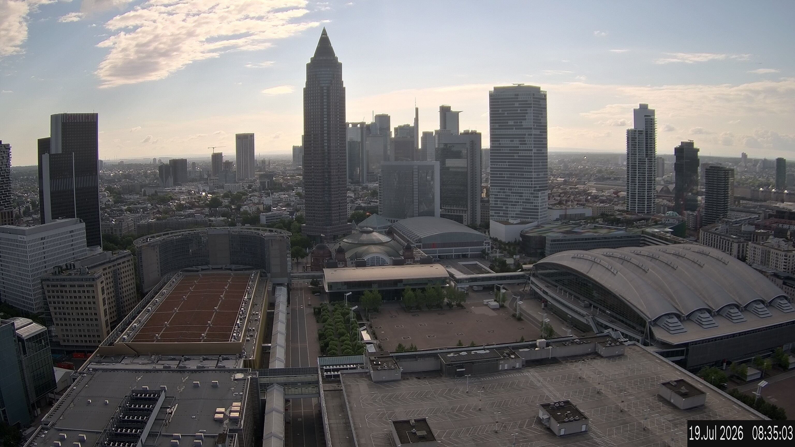 Archived image Webcam Frankfurt: View at the Skyline