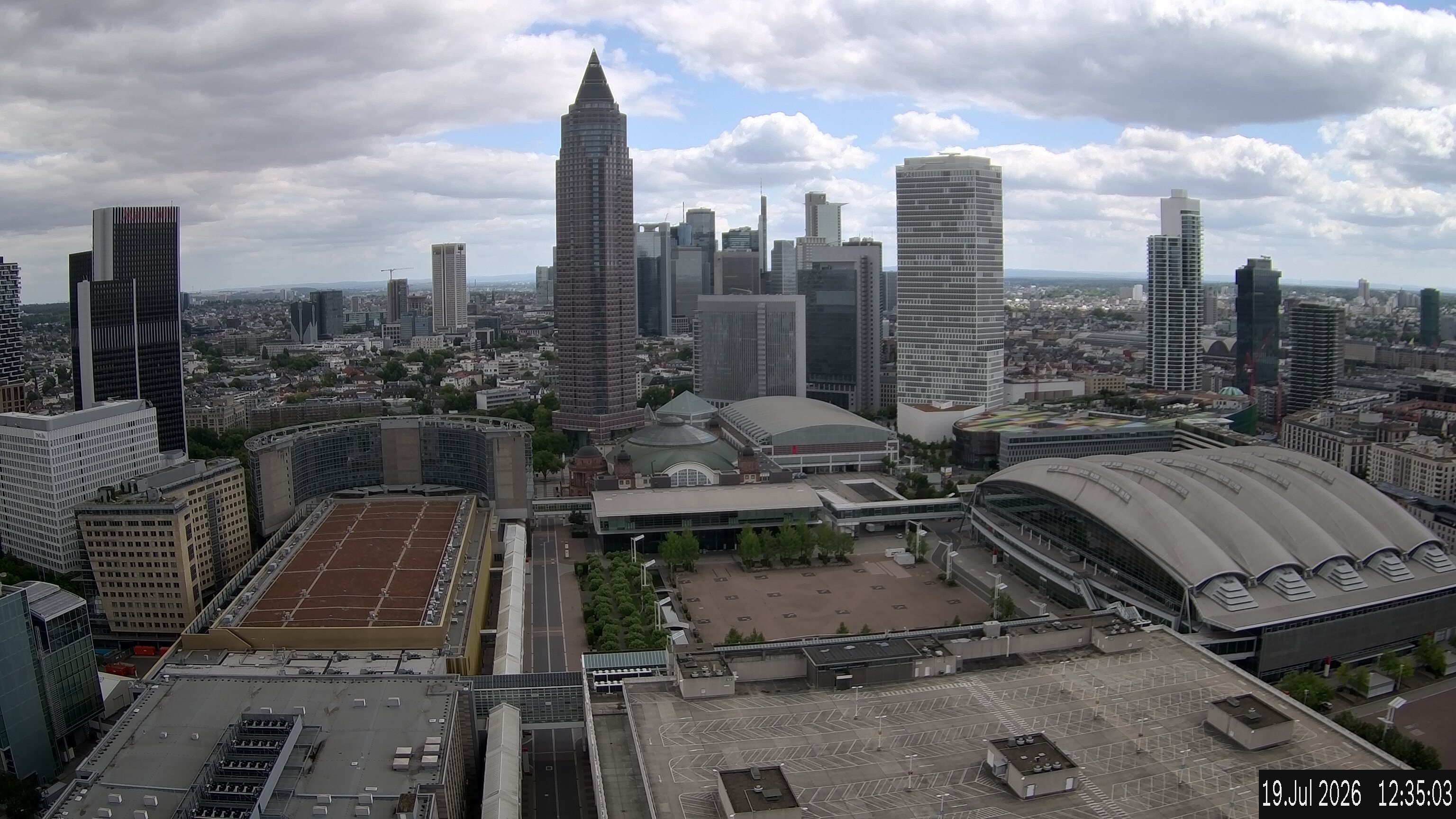 Archiv Foto Webcam Blick von Frankfurter Messe auf die Skyline