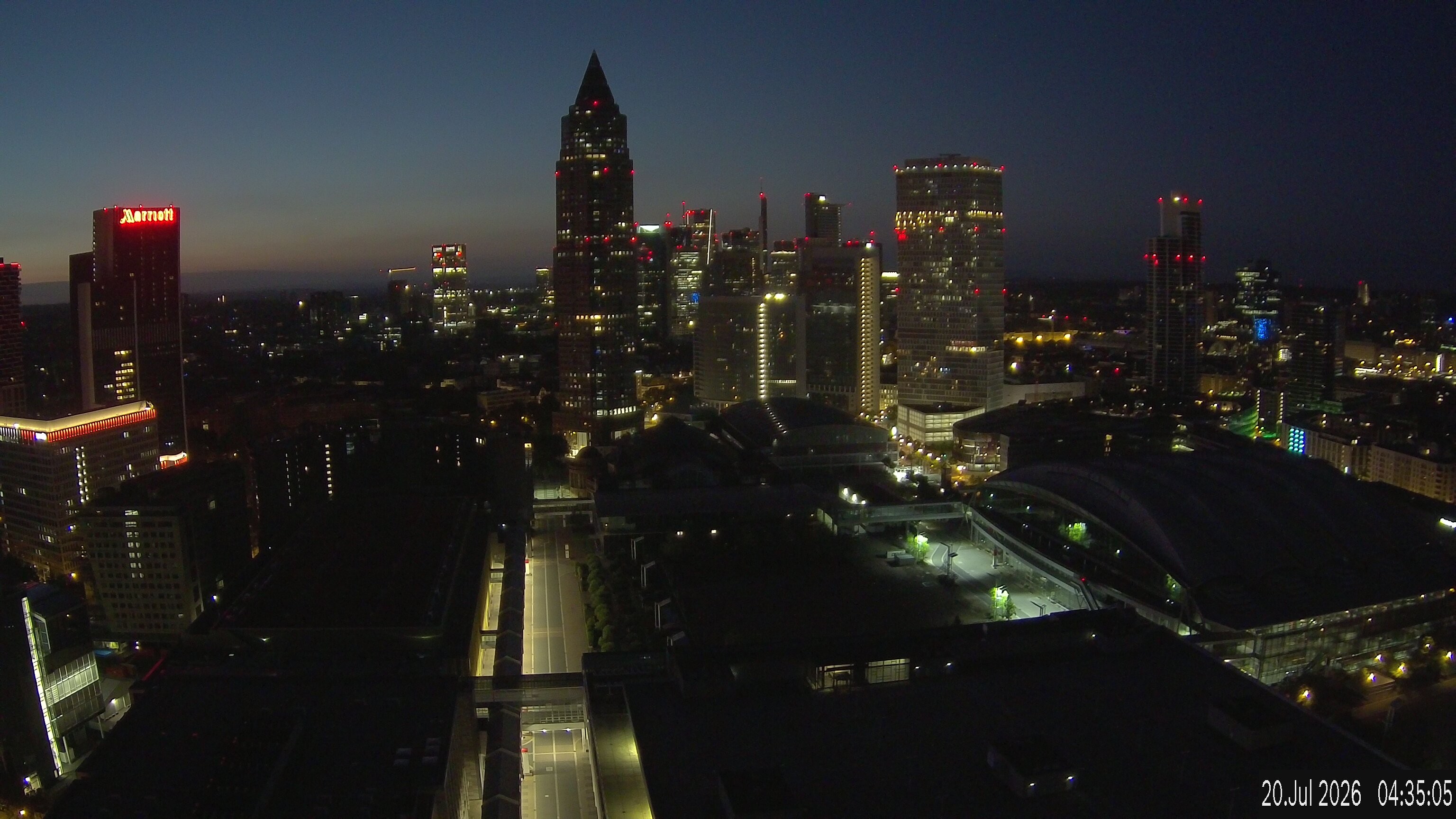 Archiv Foto Webcam Blick von Frankfurter Messe auf die Skyline