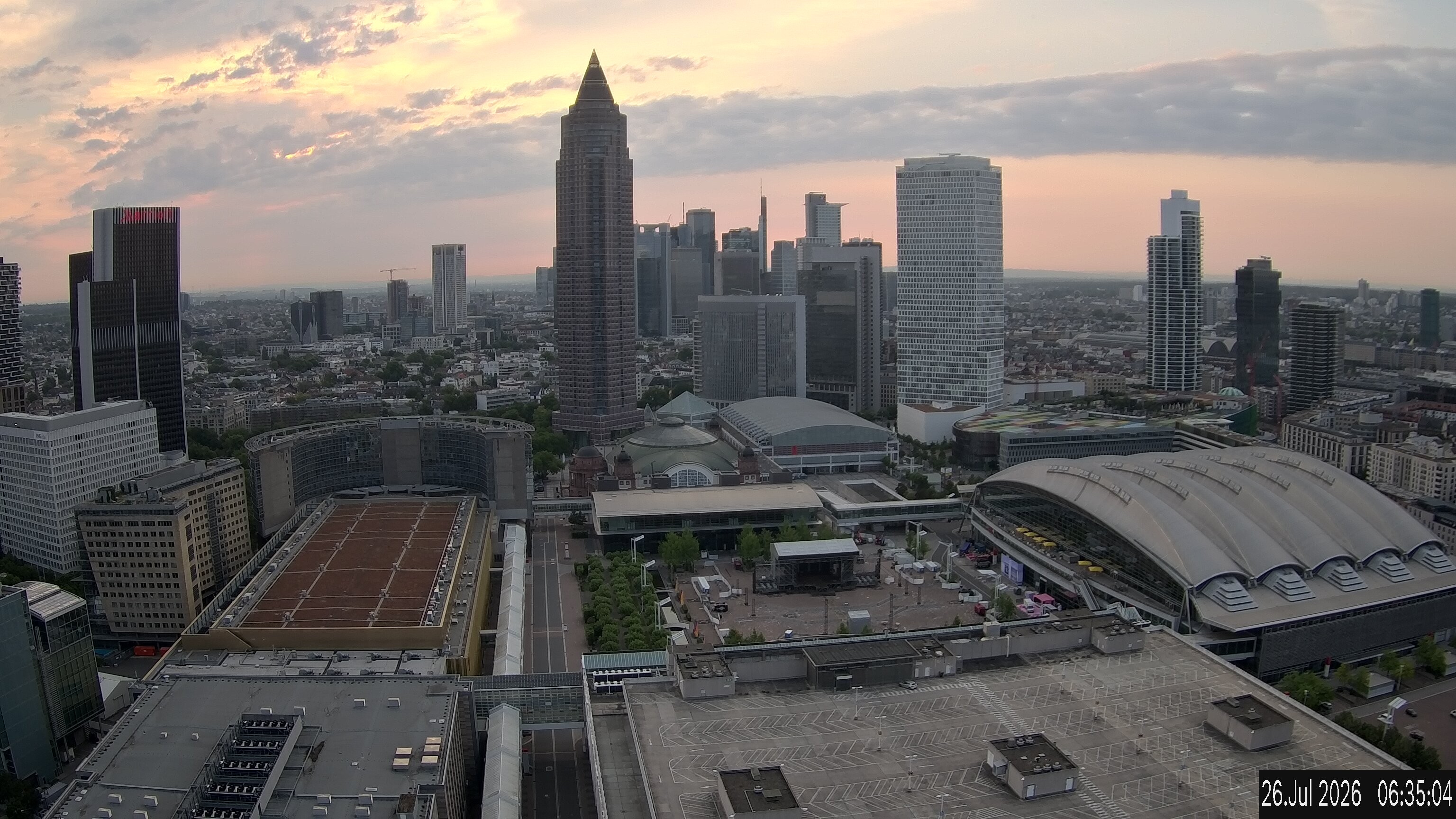 Archiv Foto Webcam Blick von Frankfurter Messe auf die Skyline