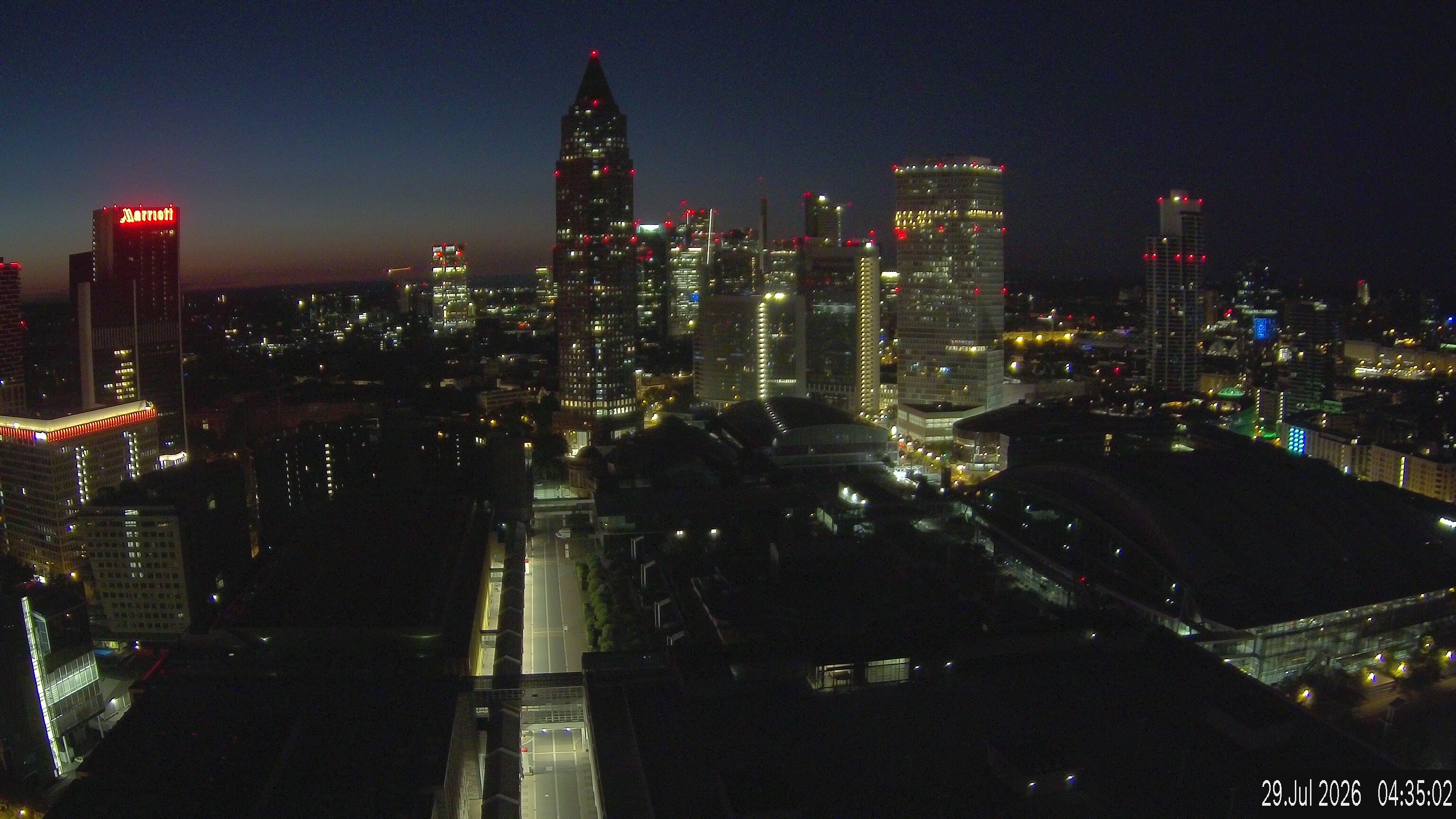 Archiv Foto Webcam Blick von Frankfurter Messe auf die Skyline