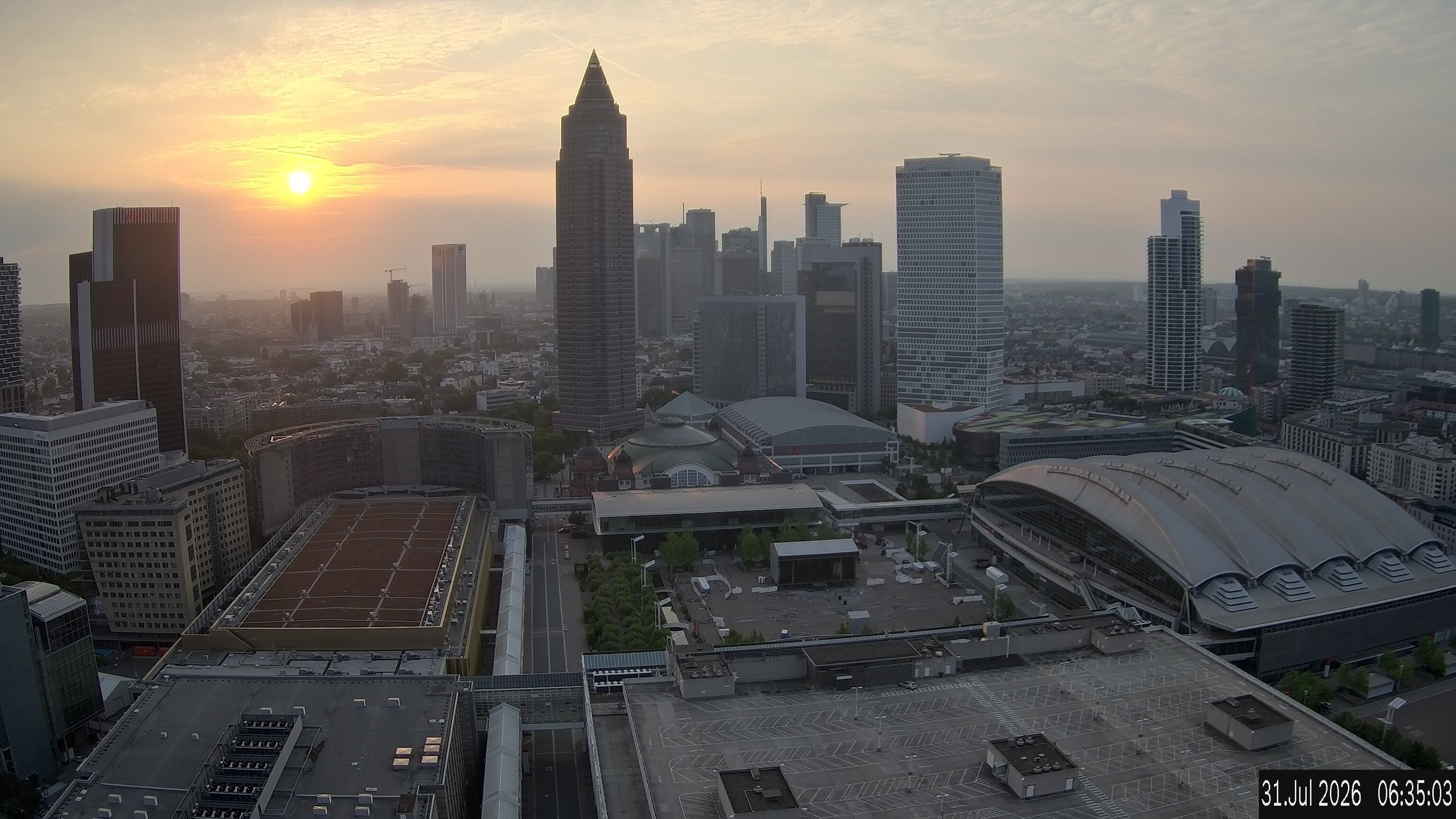 Archiv Foto Webcam Blick von Frankfurter Messe auf die Skyline