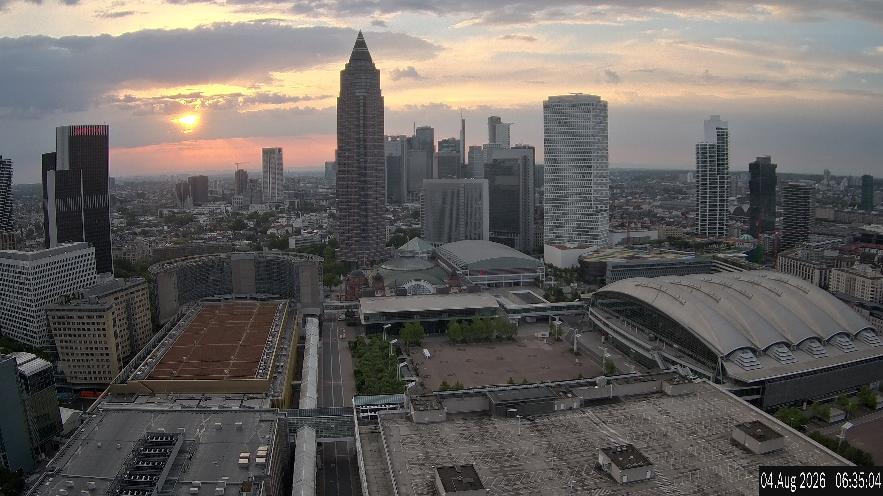 Archiv Foto Webcam Blick von Frankfurter Messe auf die Skyline