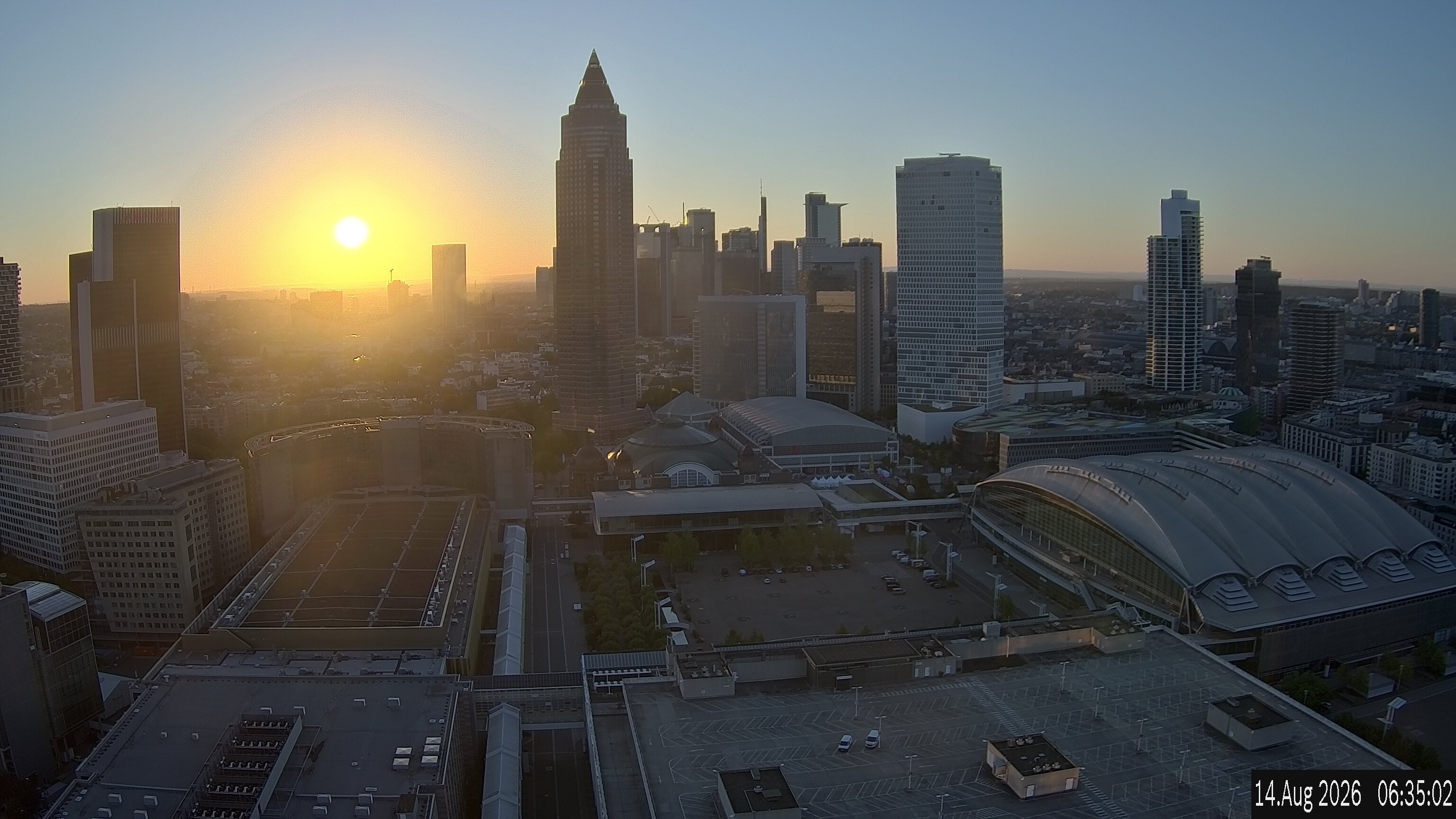 Archiv Foto Webcam Blick von Frankfurter Messe auf die Skyline