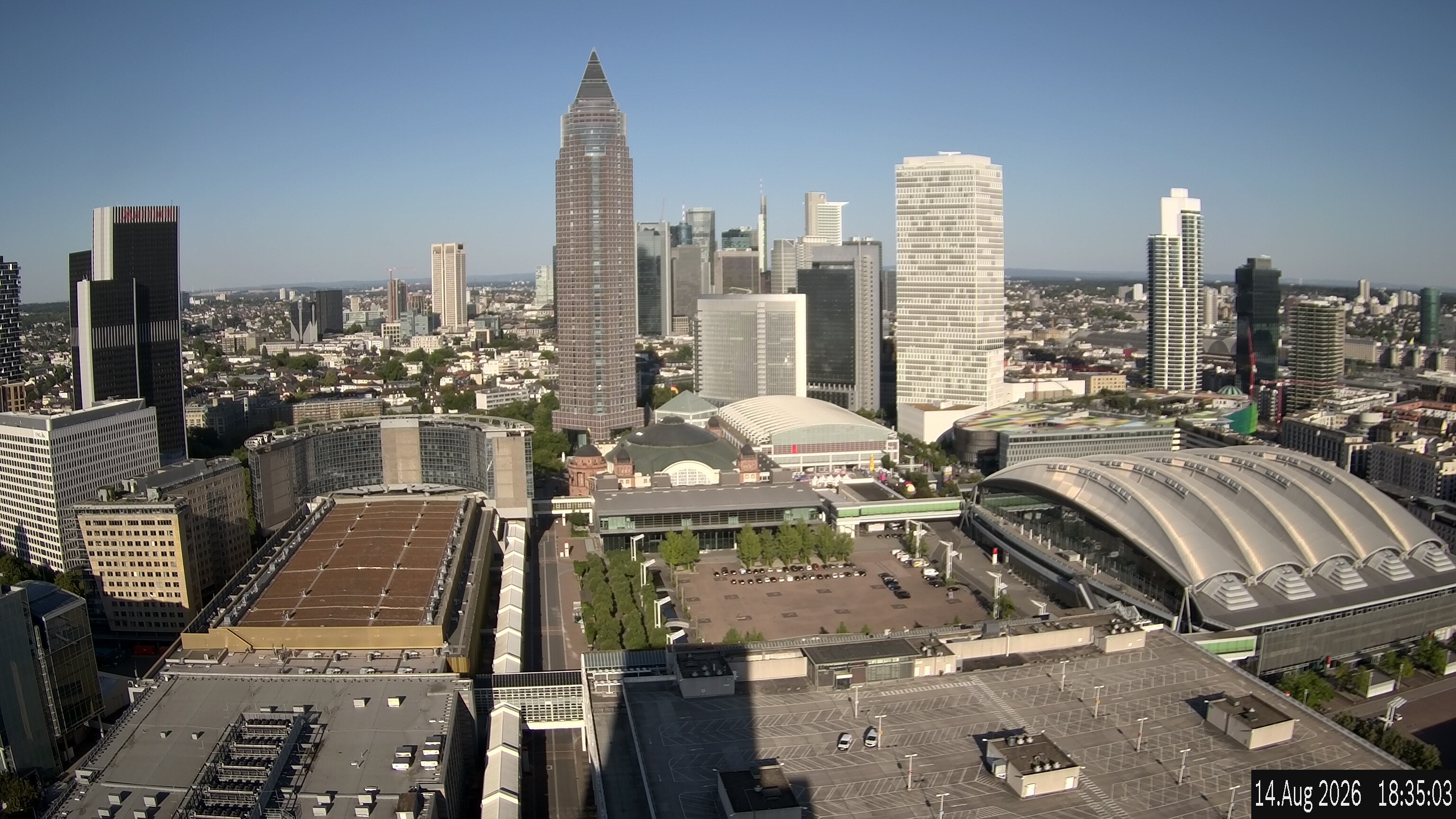 Archiv Foto Webcam Blick von Frankfurter Messe auf die Skyline