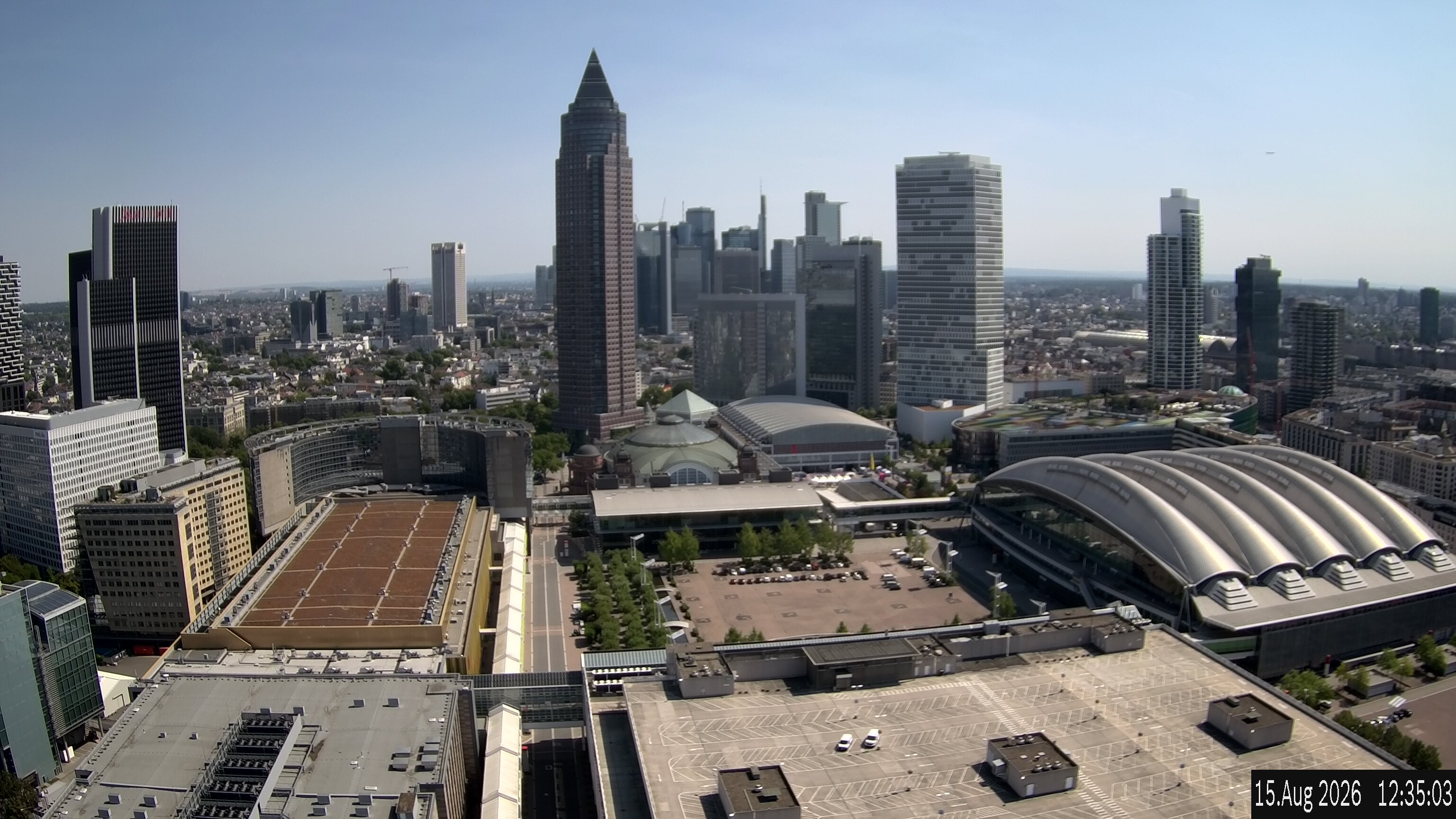 Archived image Webcam Frankfurt: View at the Skyline