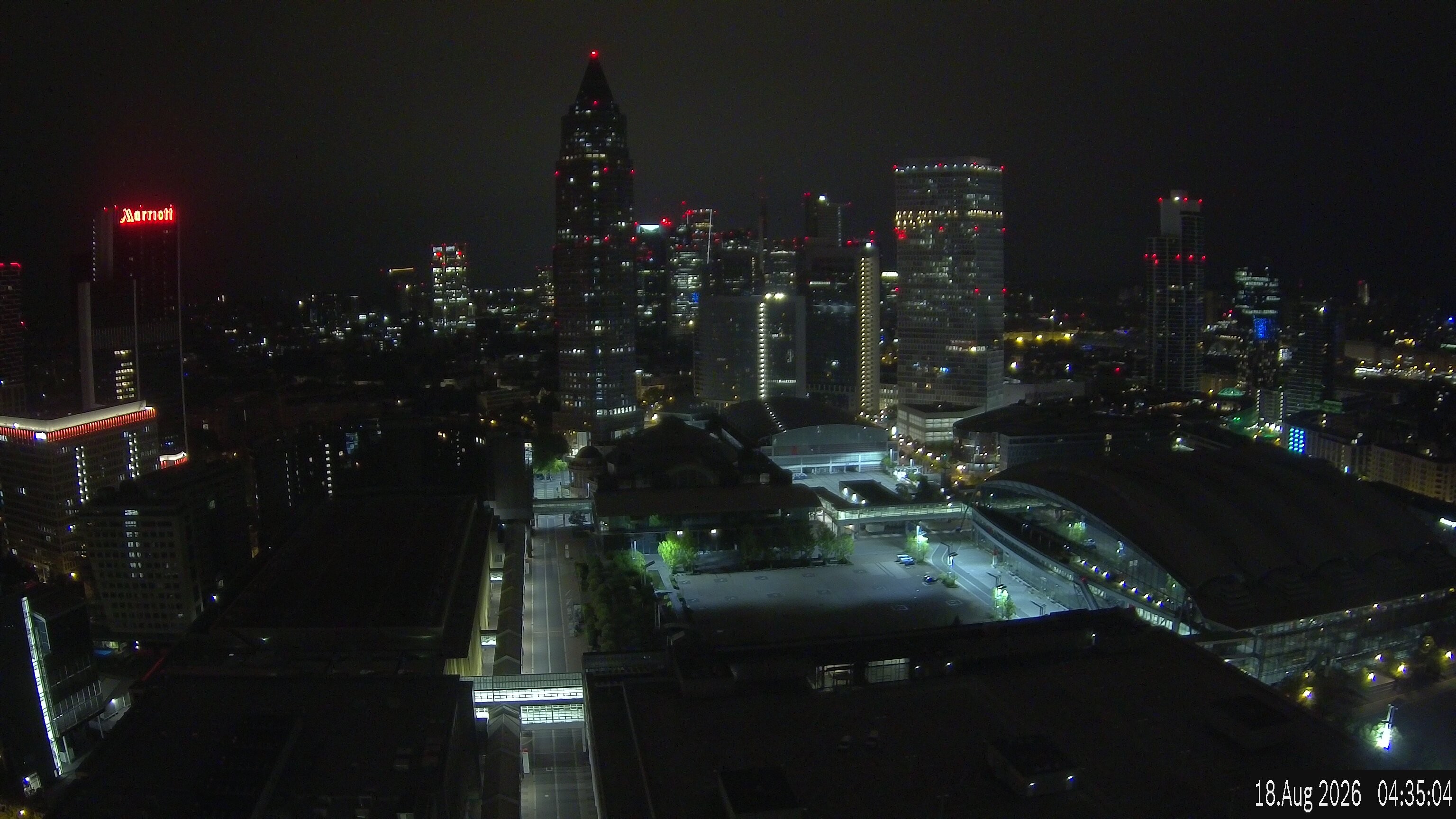 Archived image Webcam Frankfurt: View at the Skyline