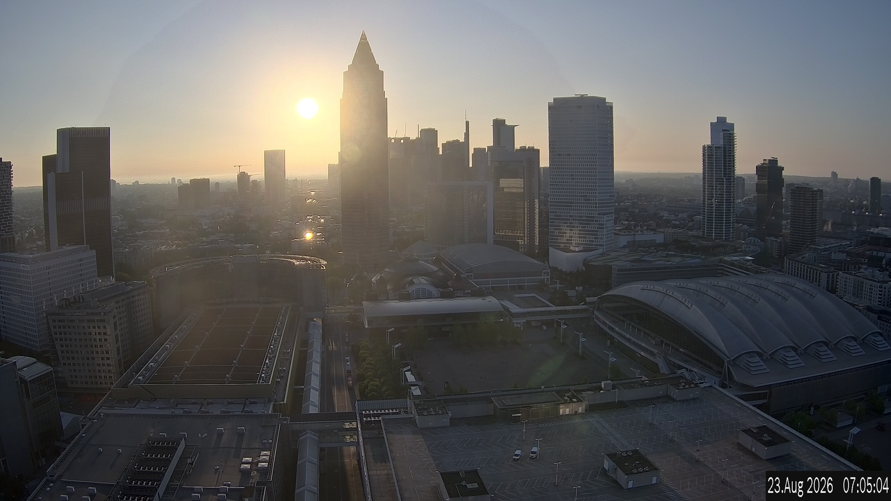 Archived image Webcam Frankfurt: View at the Skyline