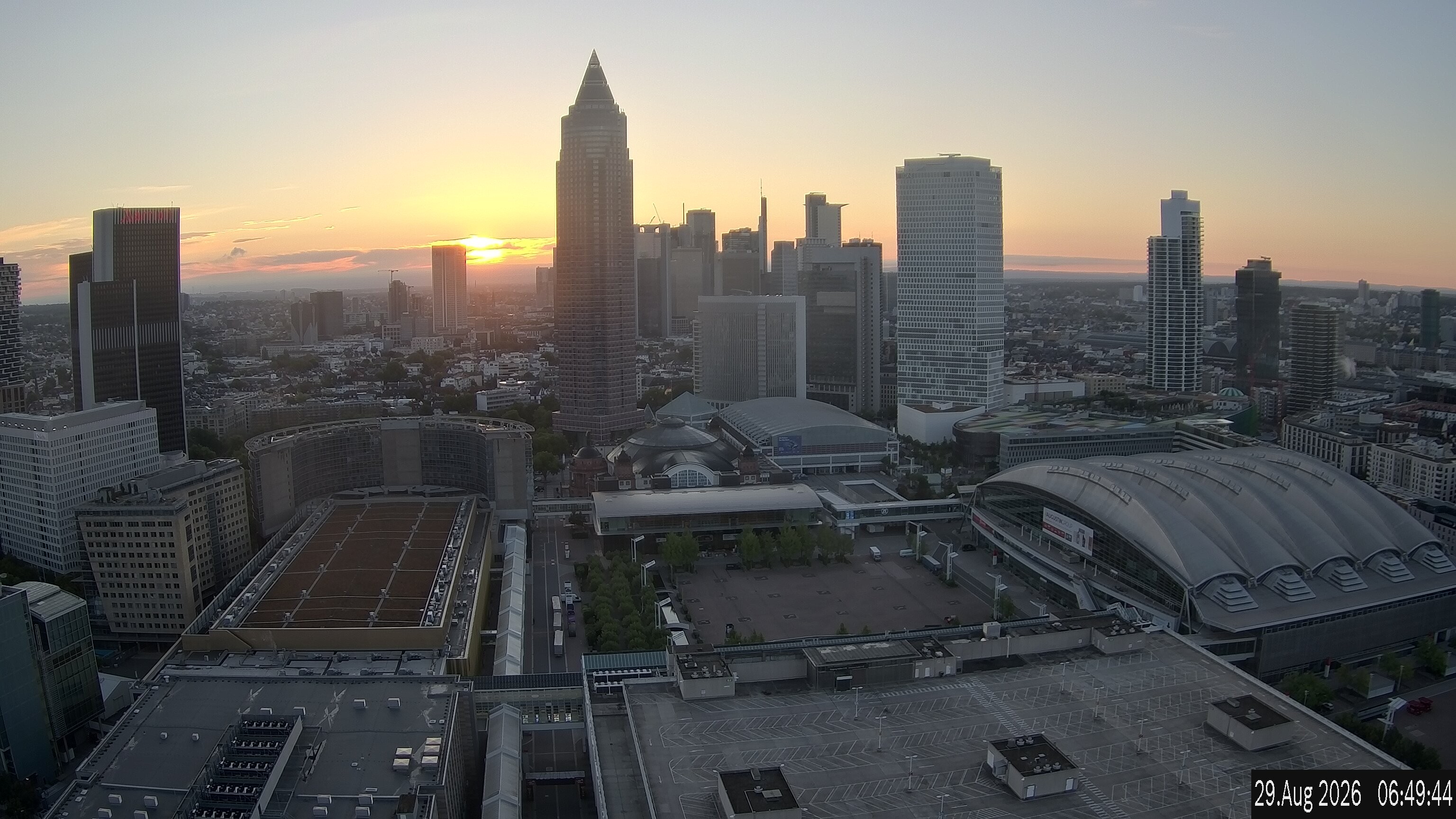Archiv Foto Webcam Blick von Frankfurter Messe auf die Skyline