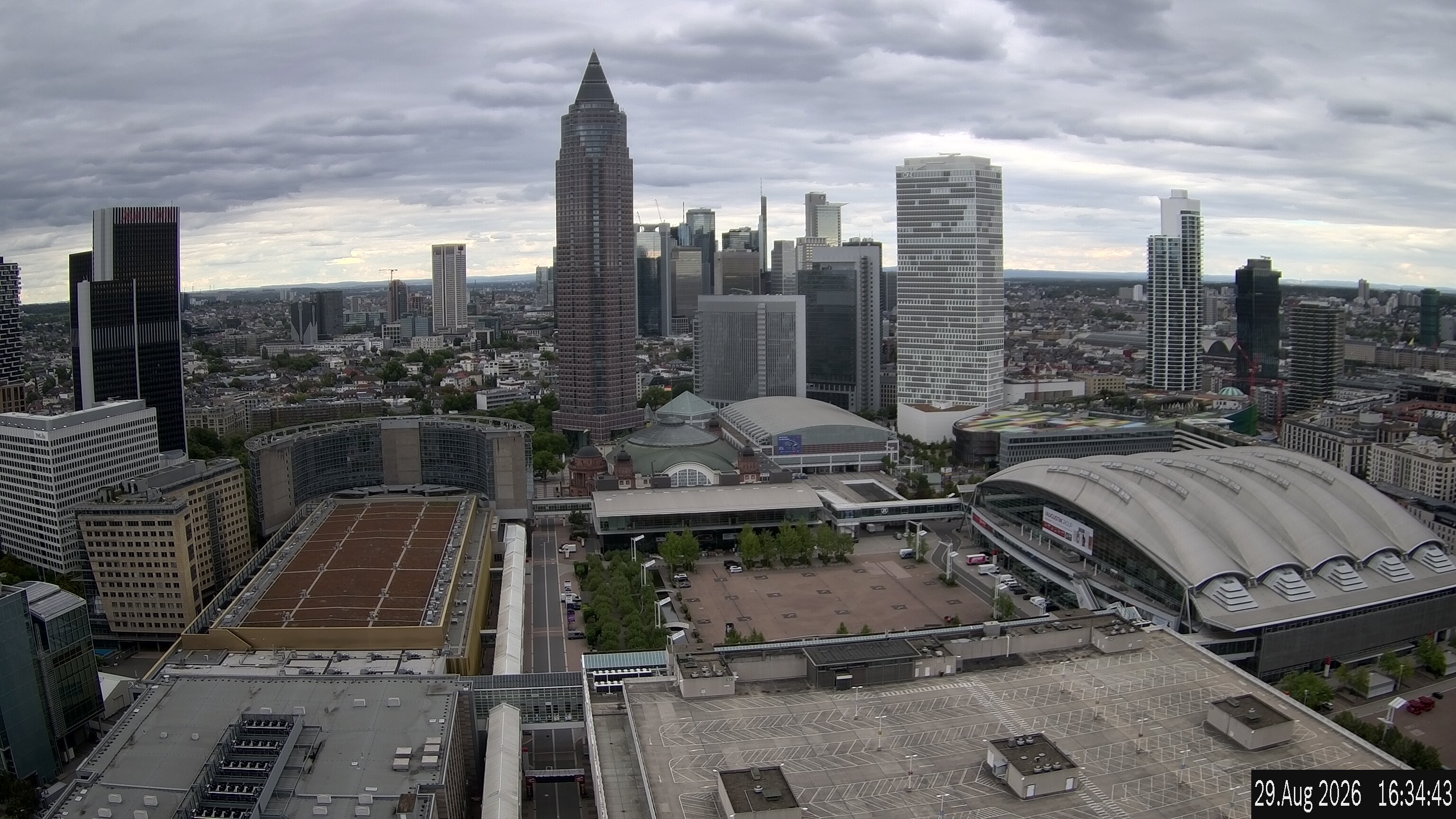 Archived image Webcam Frankfurt: View at the Skyline