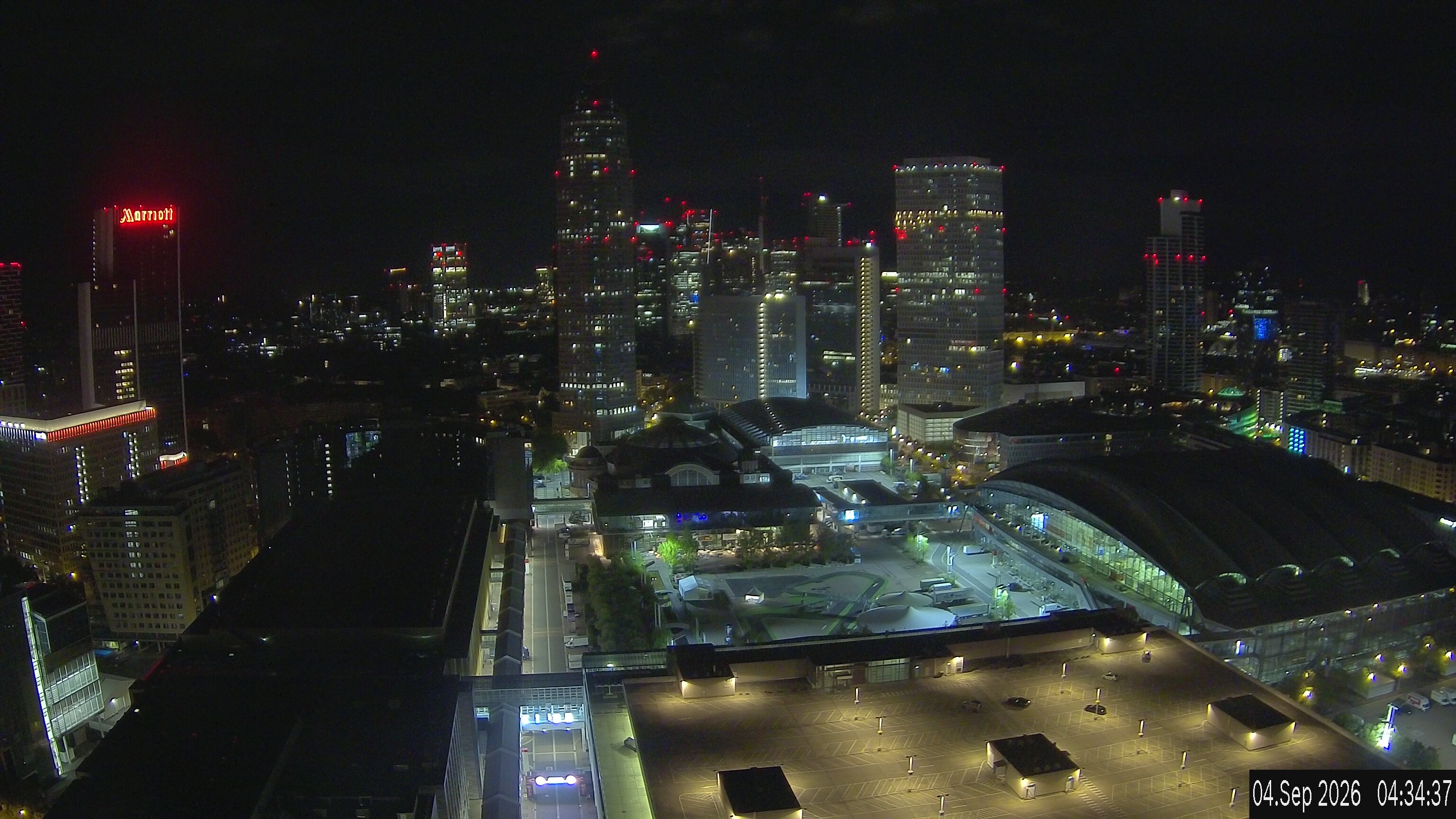Archived image Webcam Frankfurt: View at the Skyline
