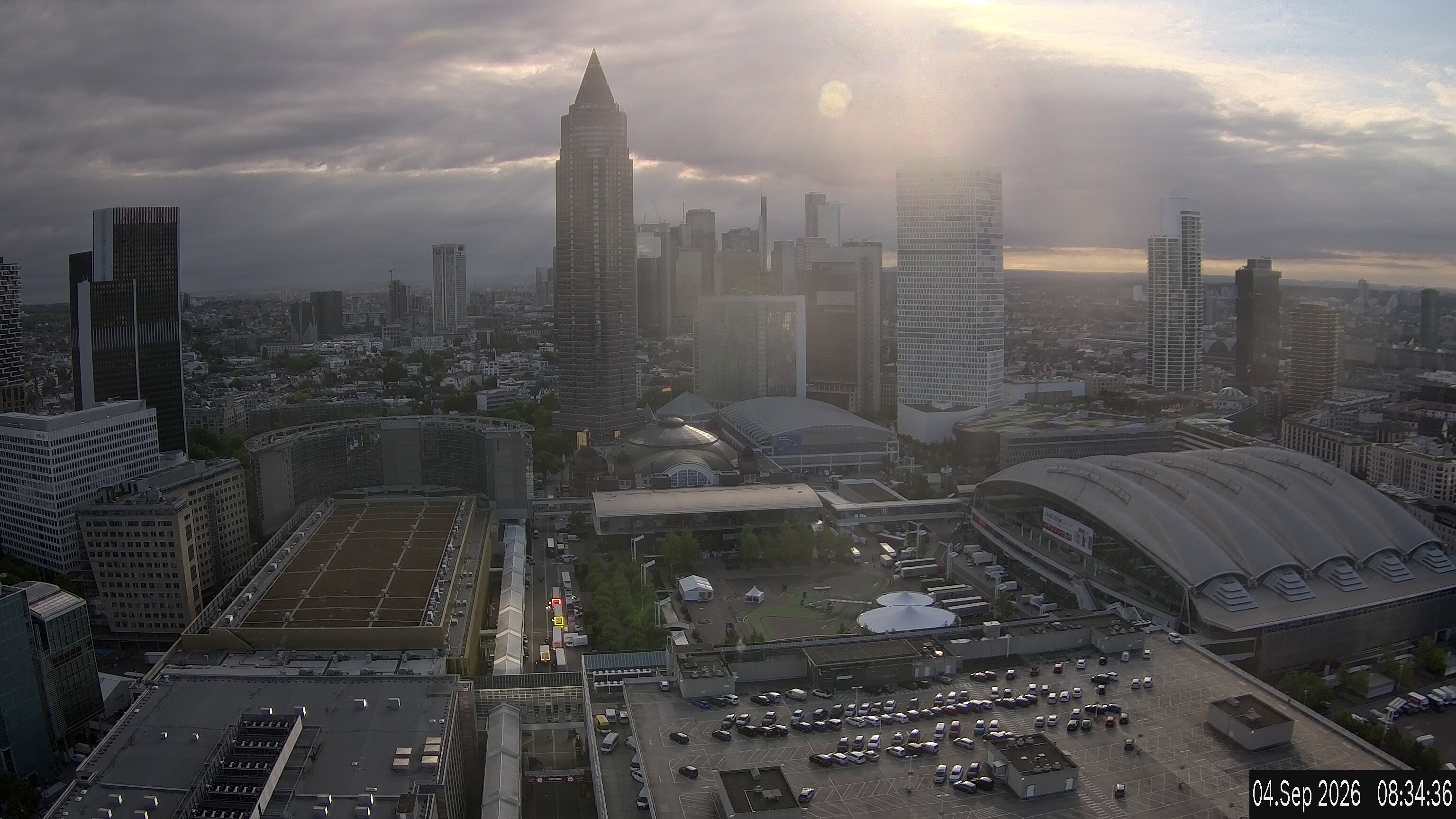 Archived image Webcam Frankfurt: View at the Skyline
