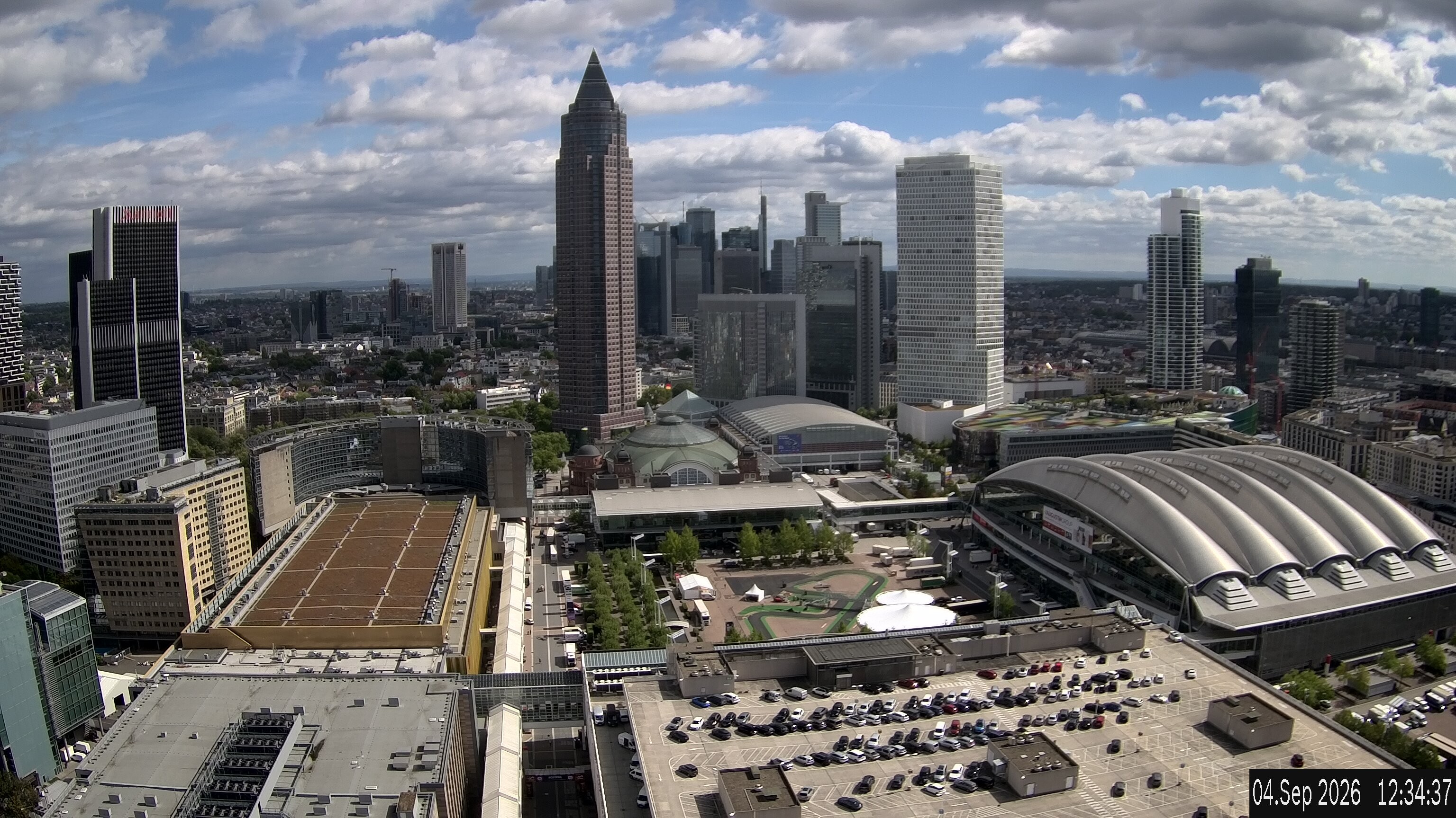Archived image Webcam Frankfurt: View at the Skyline