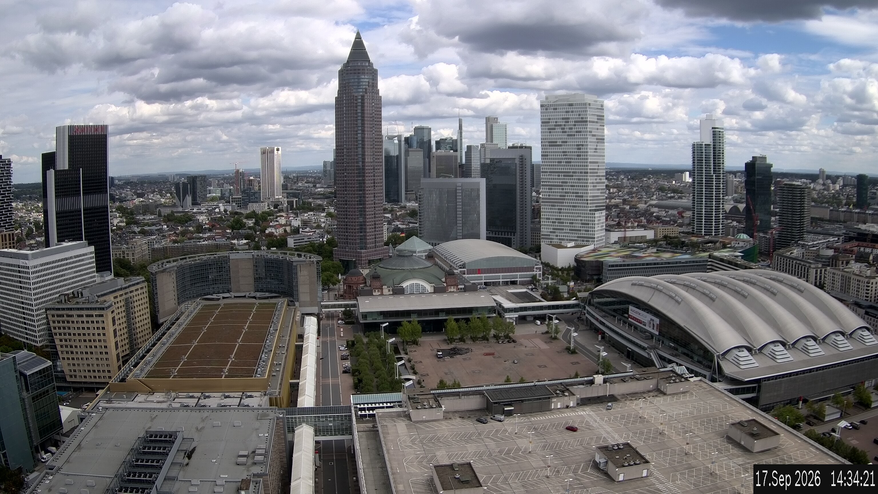 Archiv Foto Webcam Blick von Frankfurter Messe auf die Skyline