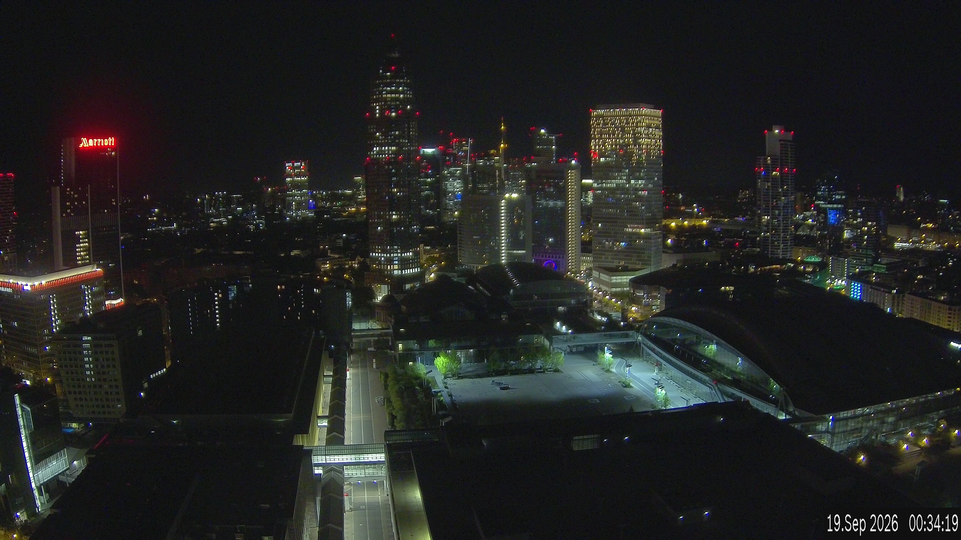 Archiv Foto Webcam Blick von Frankfurter Messe auf die Skyline