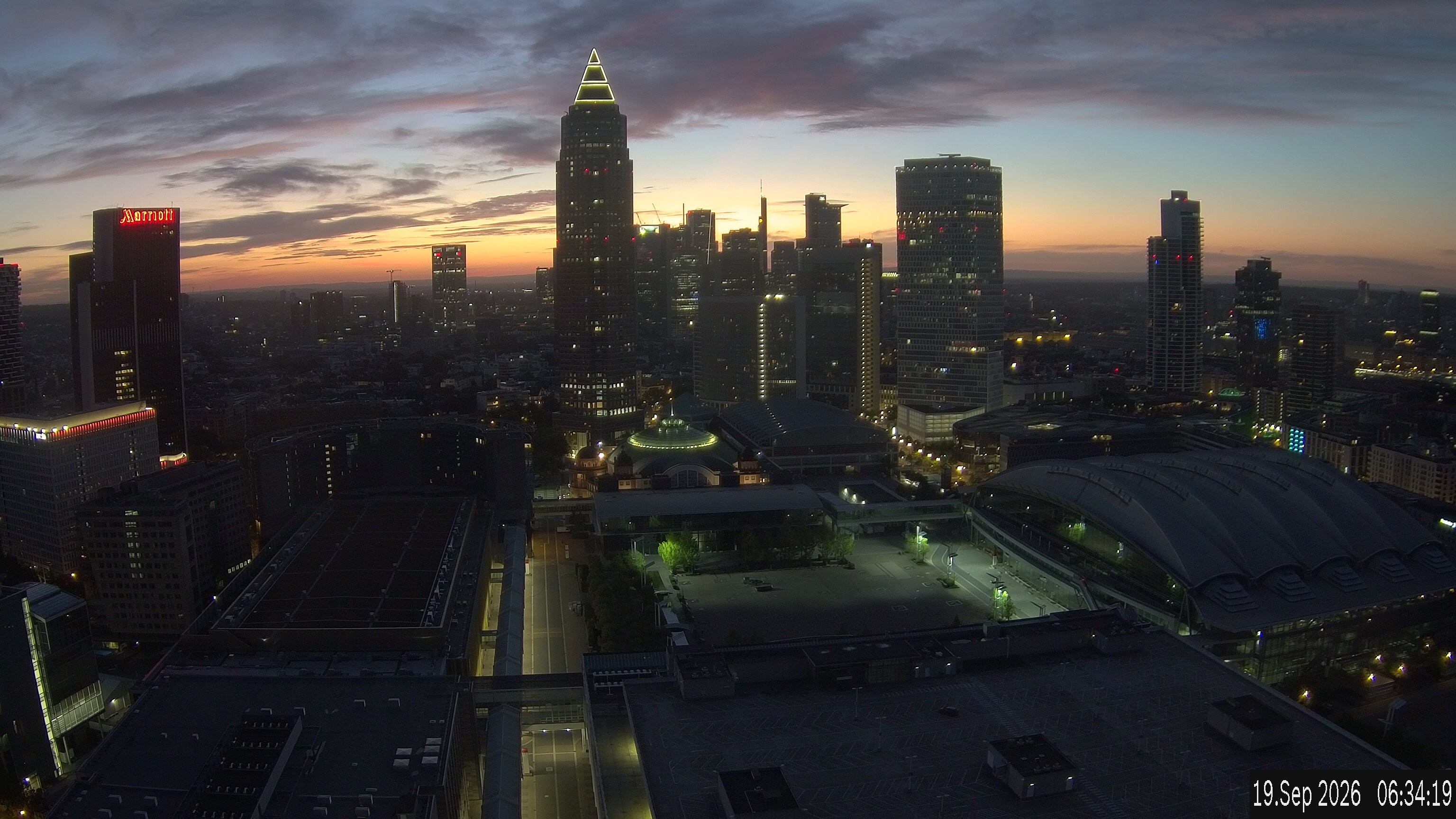 Archiv Foto Webcam Blick von Frankfurter Messe auf die Skyline