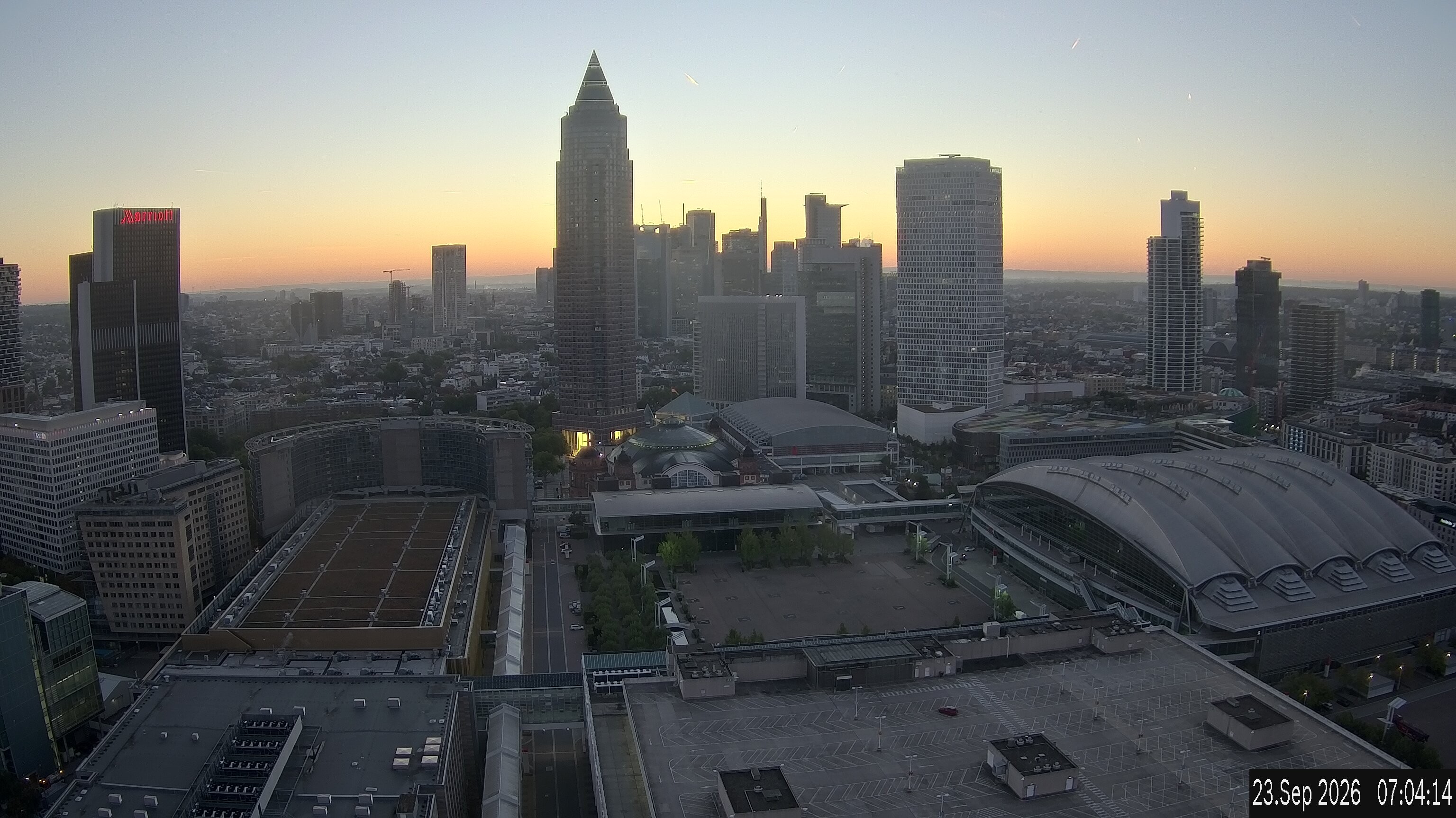 Archiv Foto Webcam Blick von Frankfurter Messe auf die Skyline