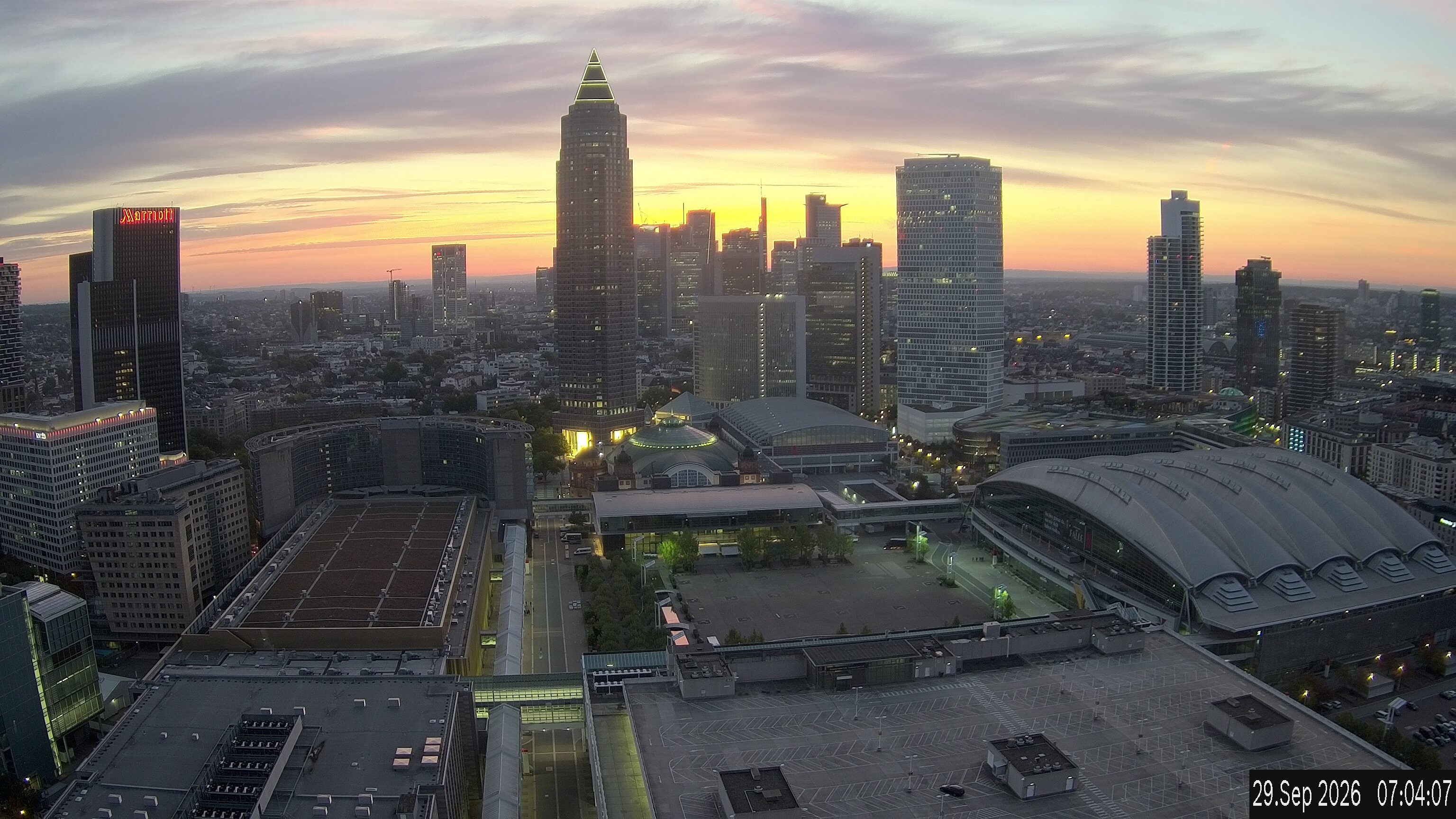 Archiv Foto Webcam Blick von Frankfurter Messe auf die Skyline