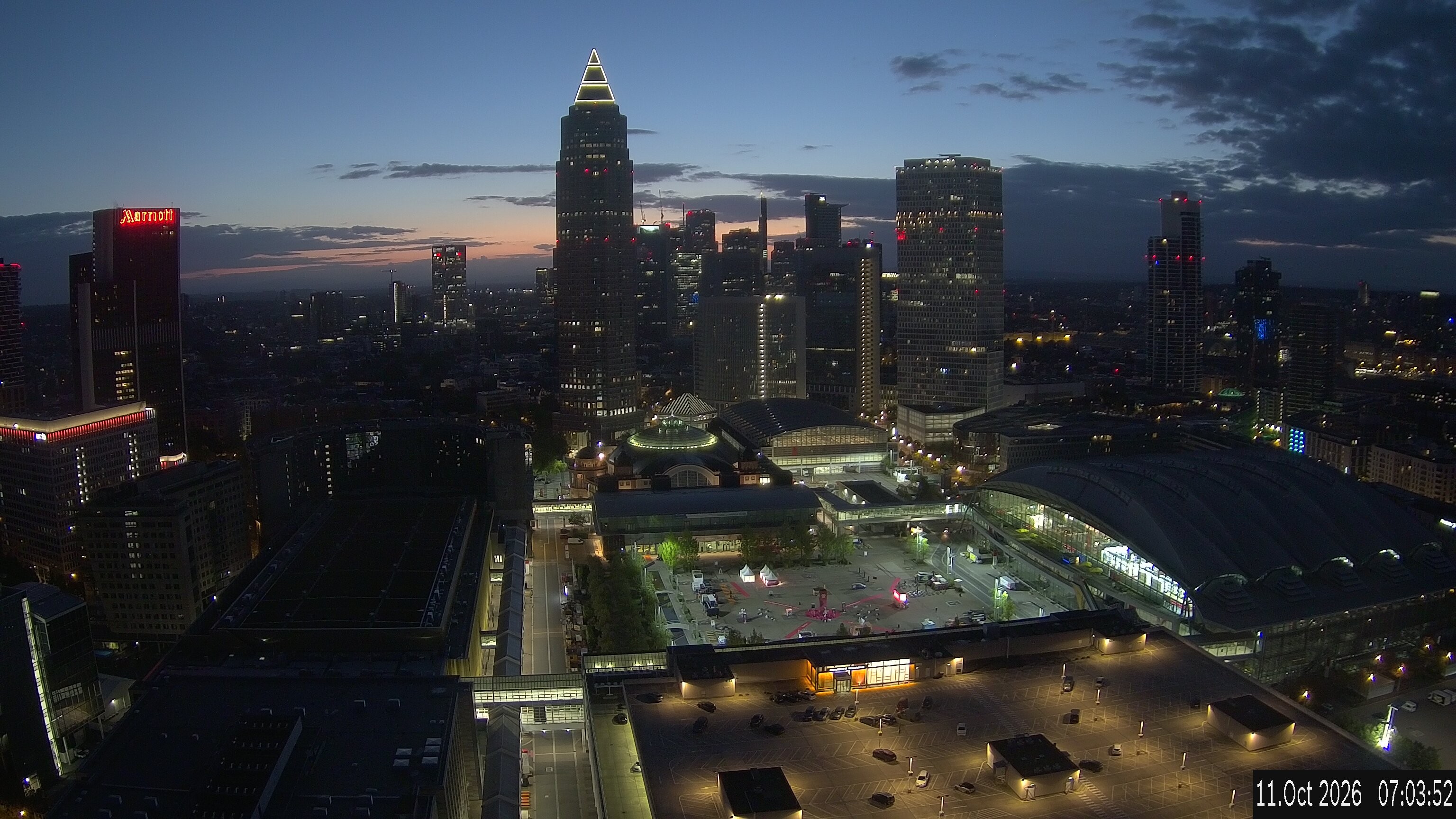 Archiv Foto Webcam Blick von Frankfurter Messe auf die Skyline