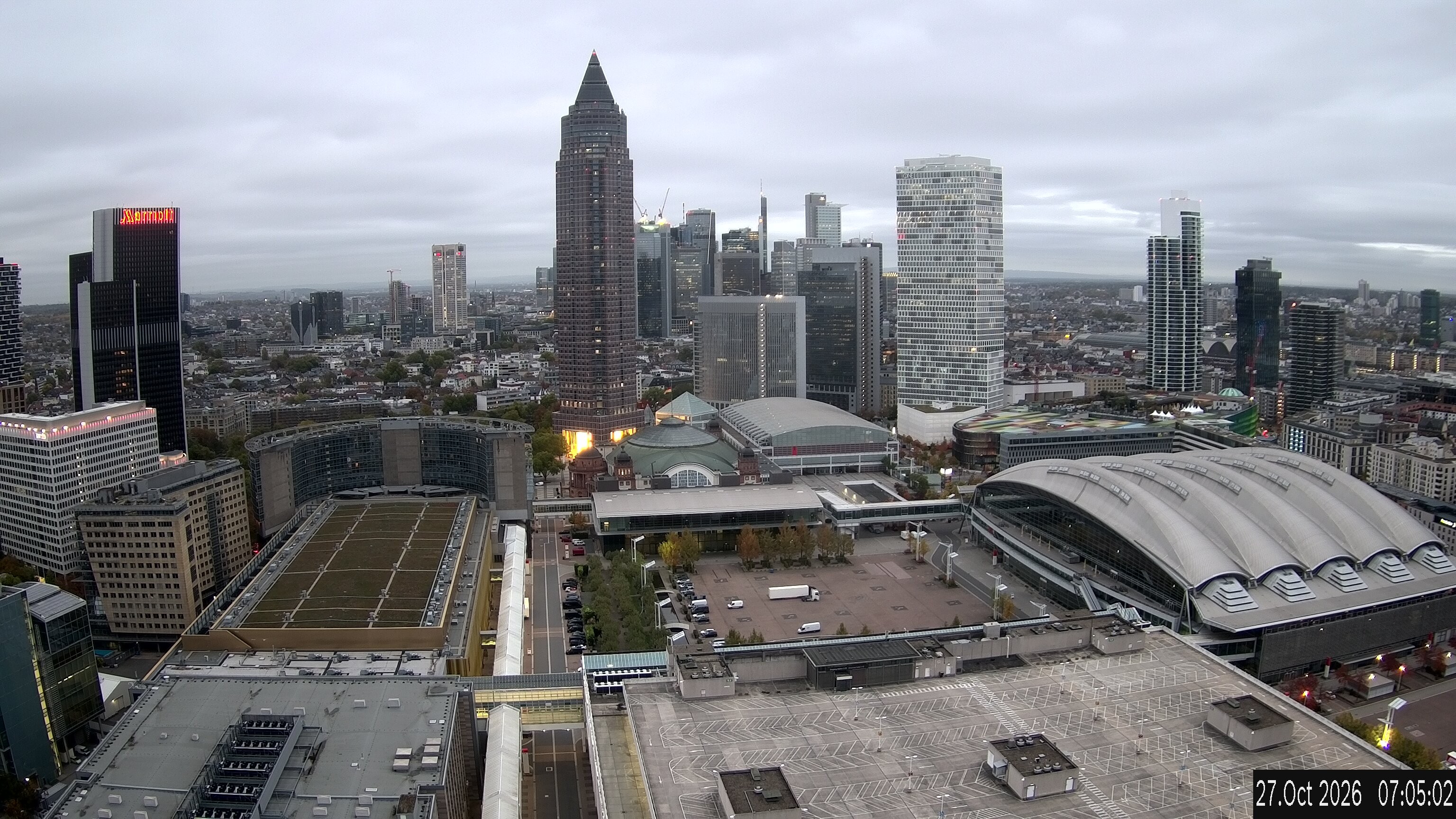 Archived image Webcam Frankfurt: View at the Skyline
