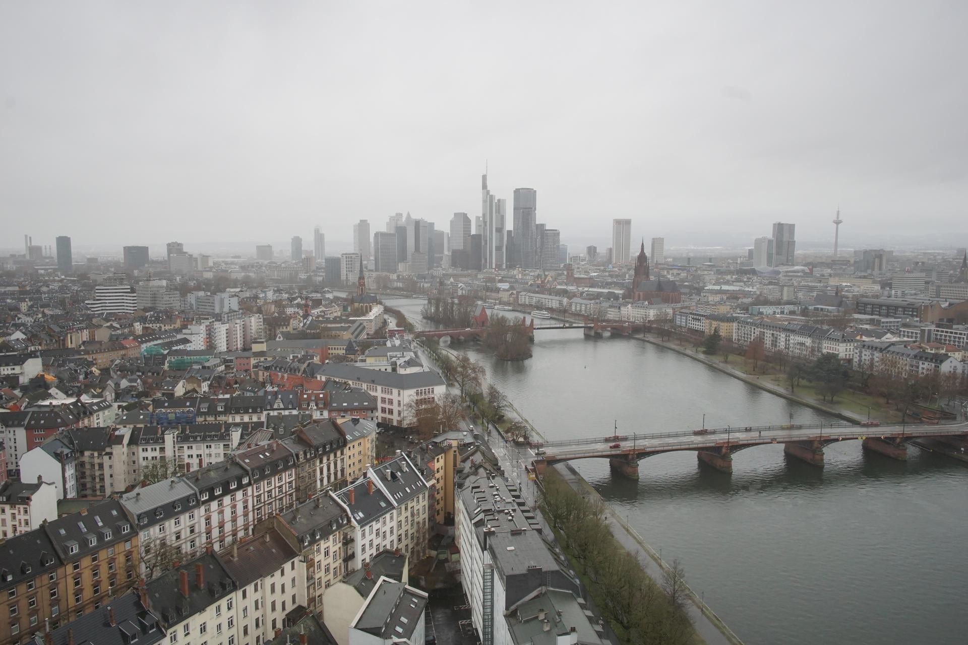 Archiv Foto Webcam Panoramablick auf die Skyline Frankfurt