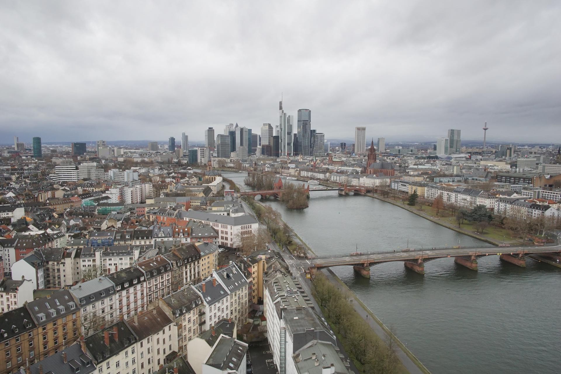 Archiv Foto Webcam Panoramablick auf die Skyline Frankfurt