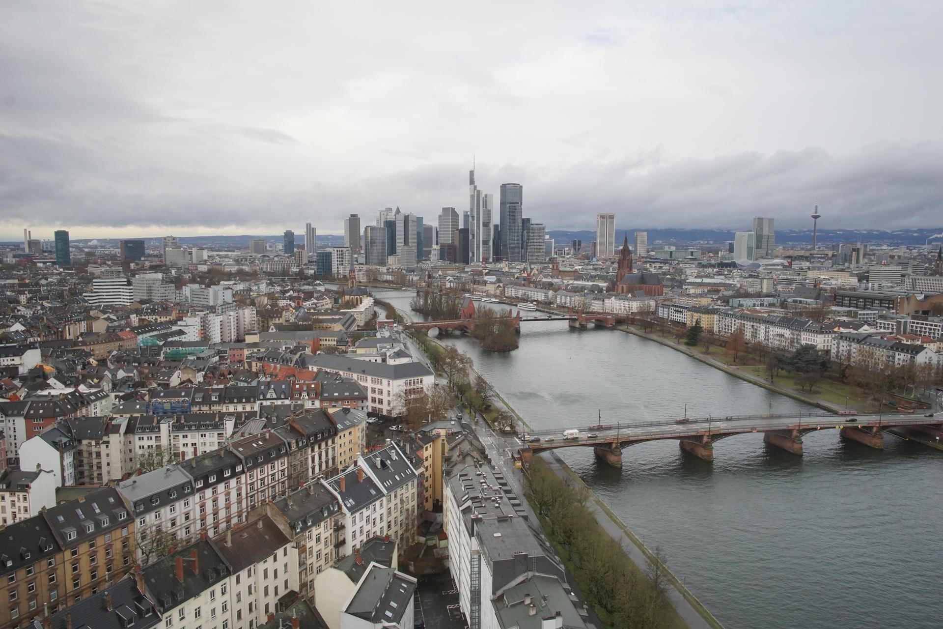 Archiv Foto Webcam Panoramablick auf die Skyline Frankfurt