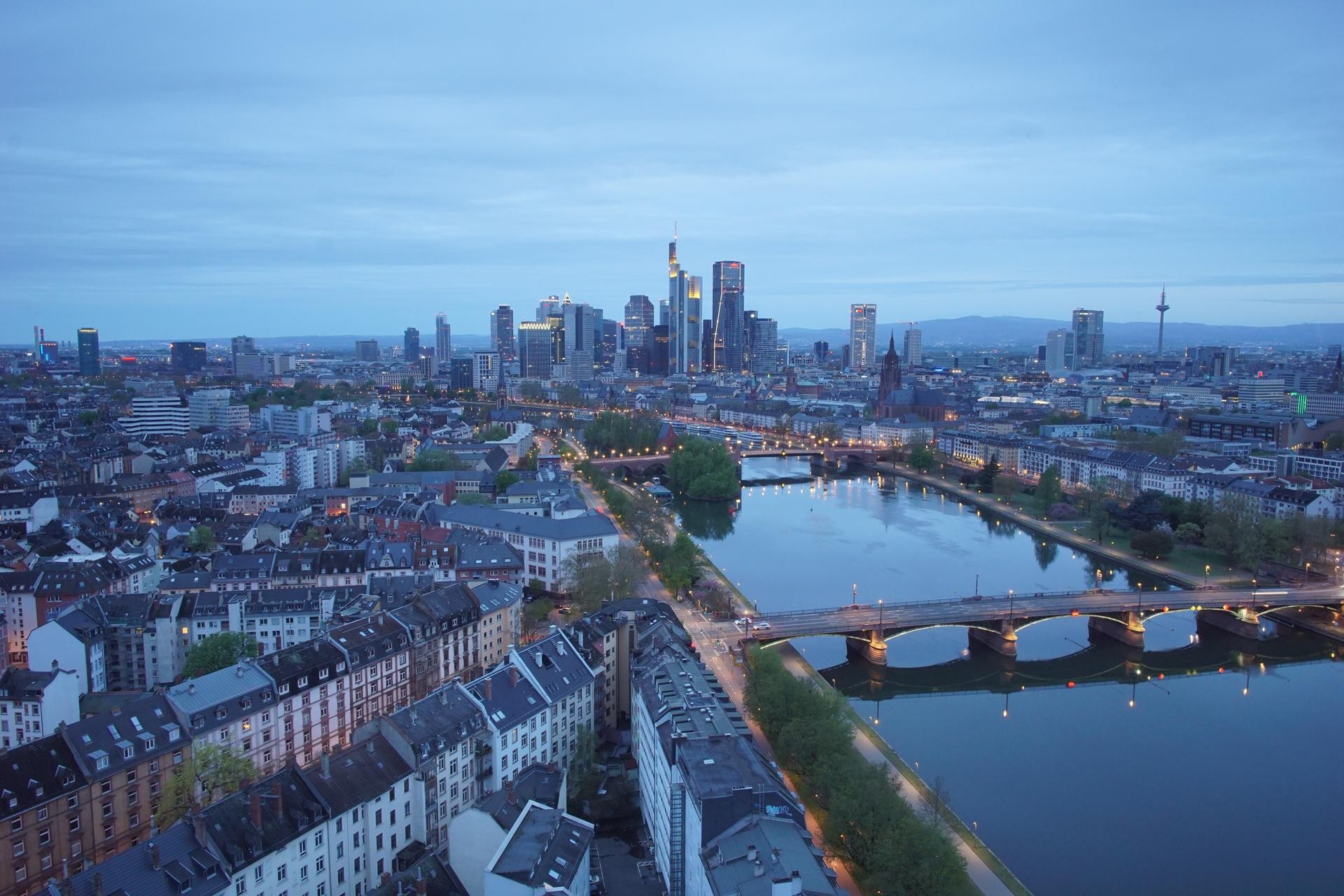 Archiv Foto Webcam Panoramablick auf die Skyline Frankfurt