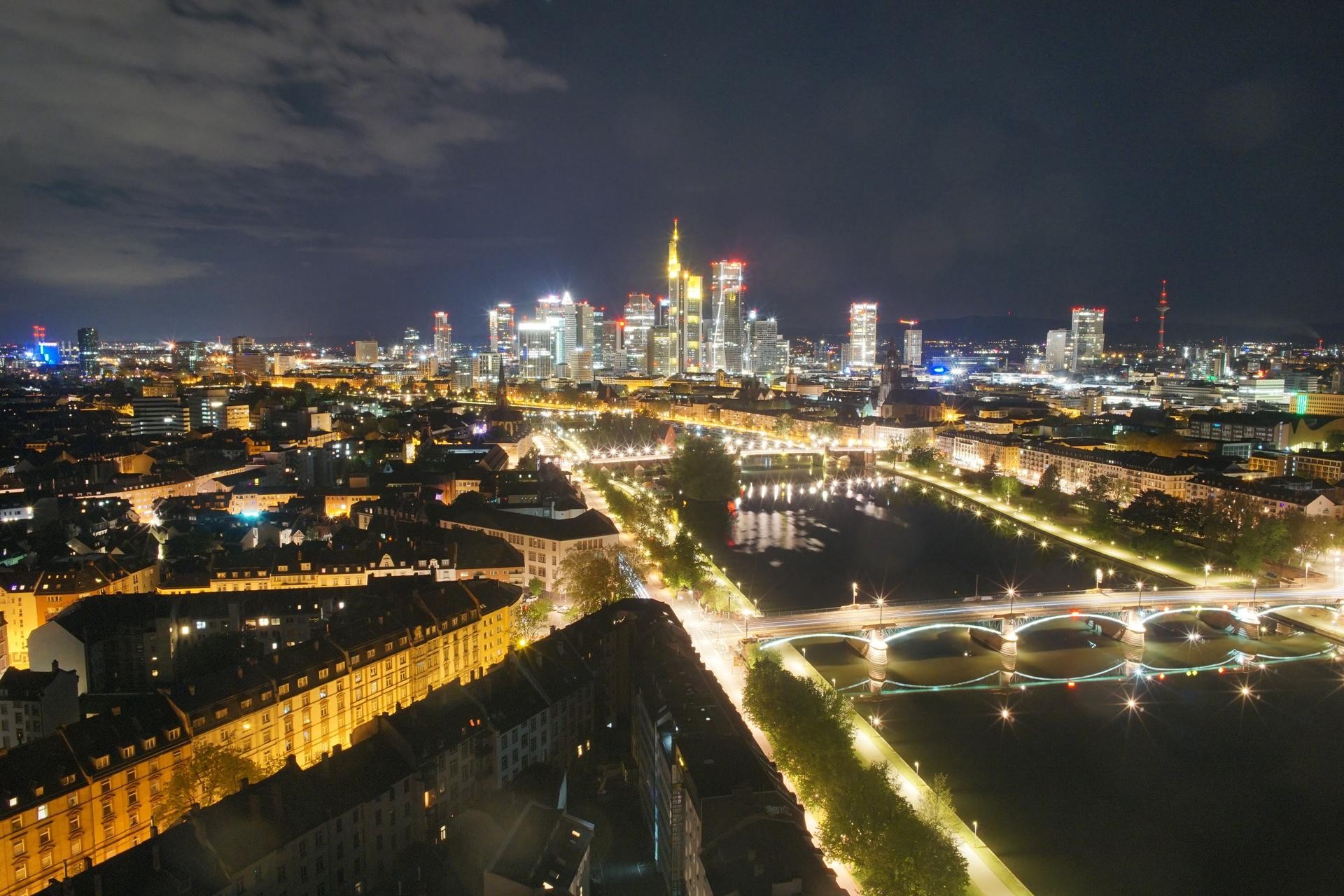 Archiv Foto Webcam Panoramablick auf die Skyline Frankfurt