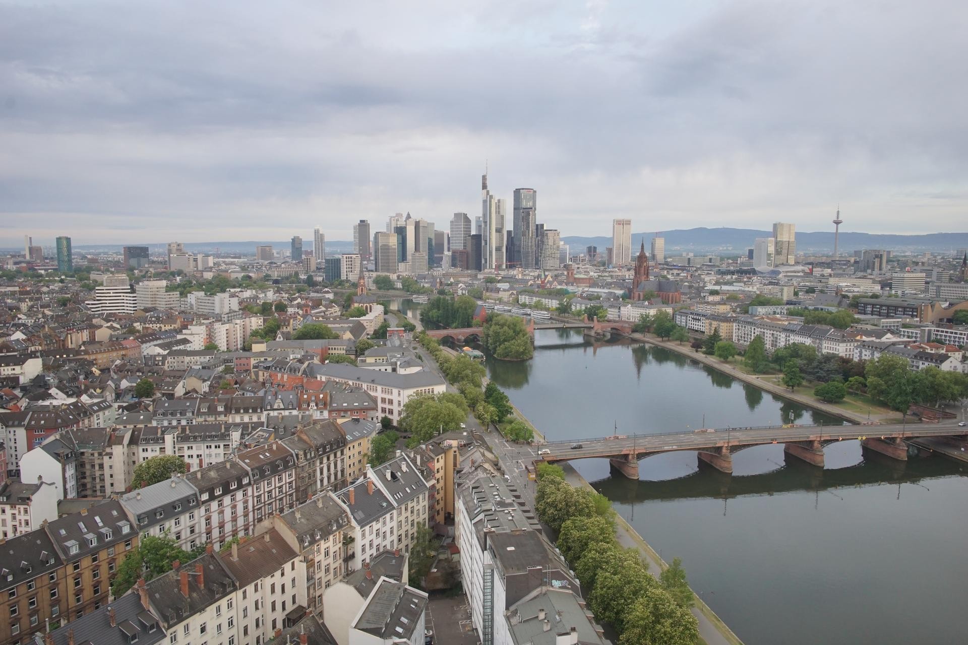 Archiv Foto Webcam Panoramablick auf die Skyline Frankfurt