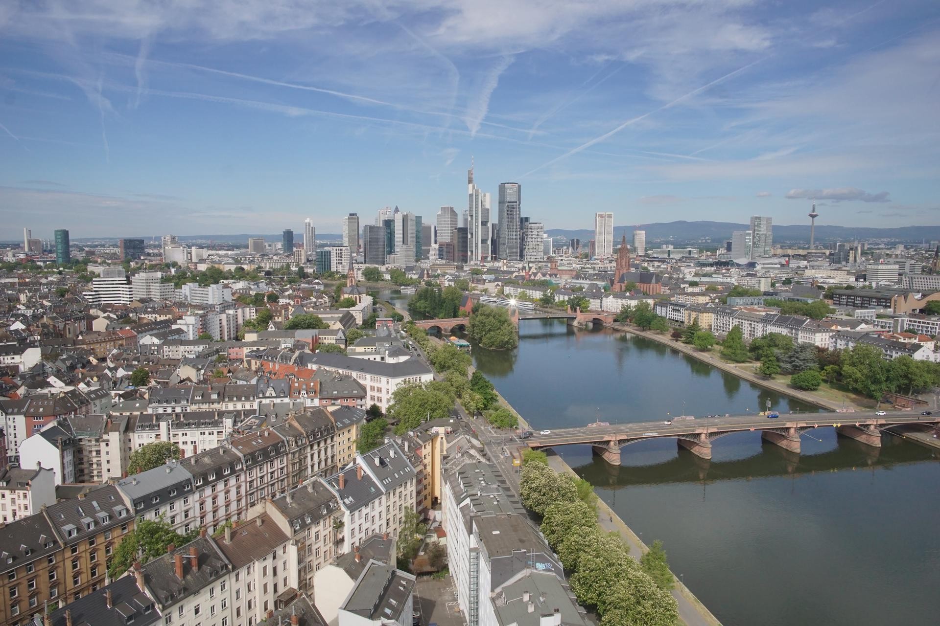 Archiv Foto Webcam Panoramablick auf die Skyline Frankfurt