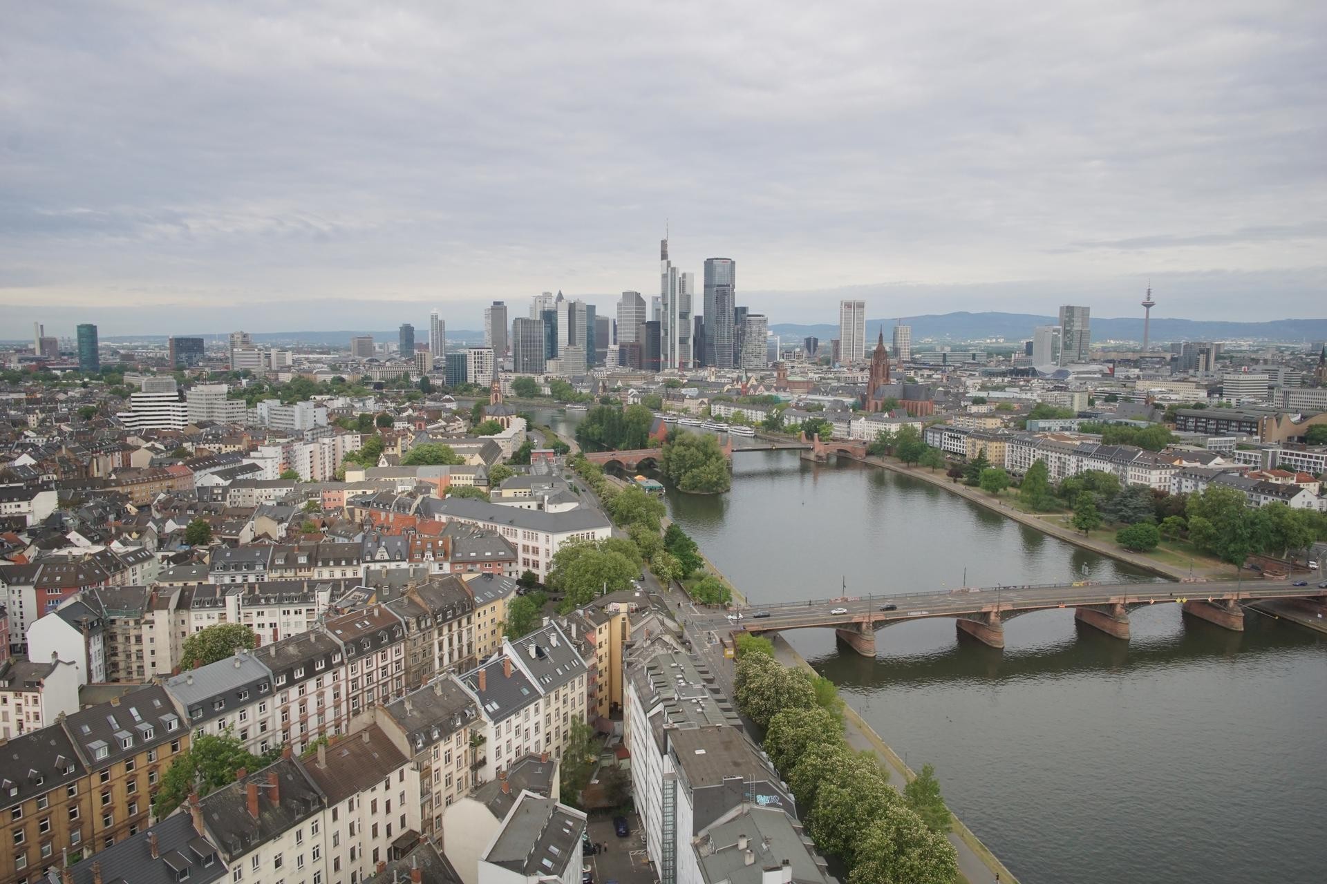 Archiv Foto Webcam Panoramablick auf die Skyline Frankfurt