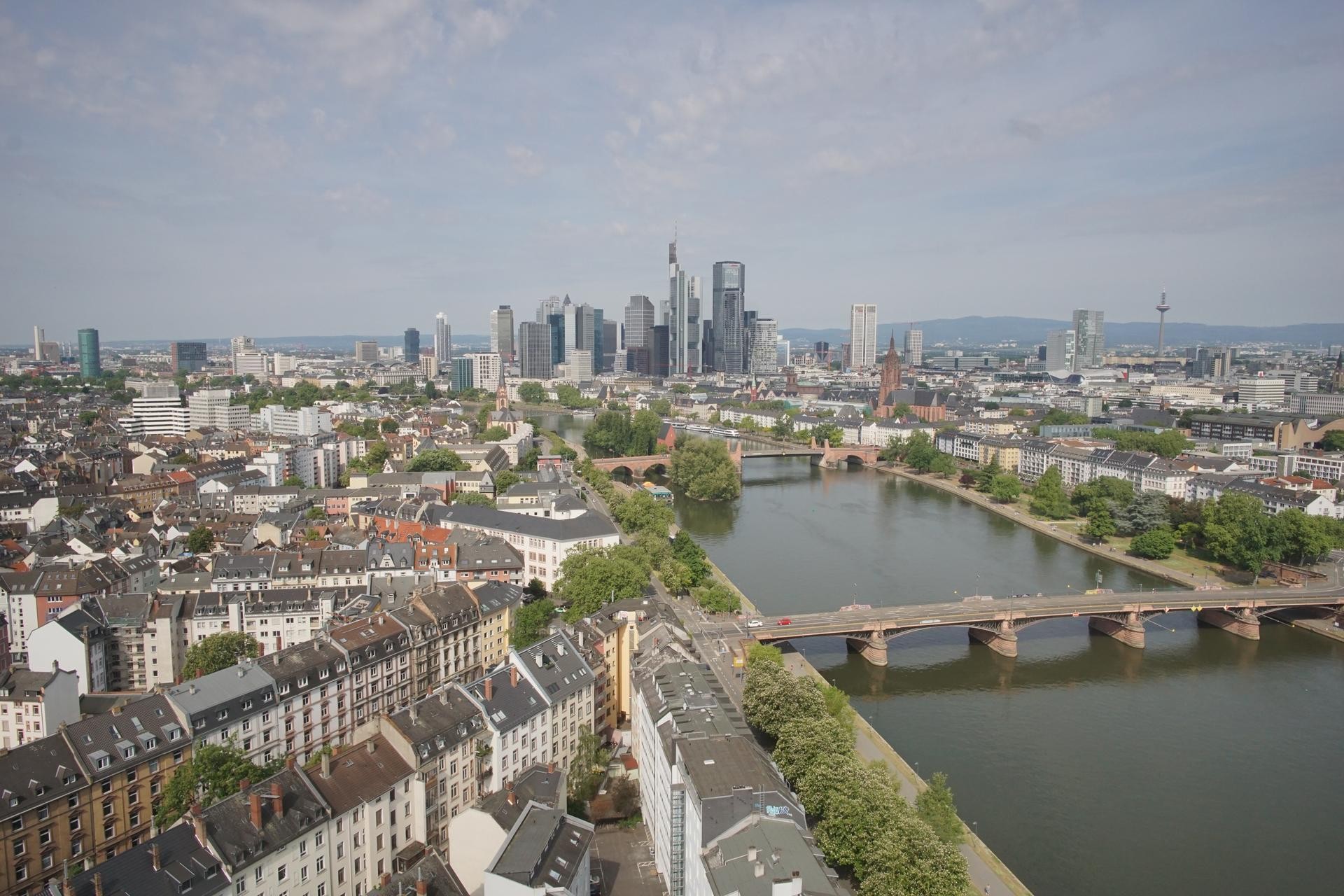 Archiv Foto Webcam Panoramablick auf die Skyline Frankfurt