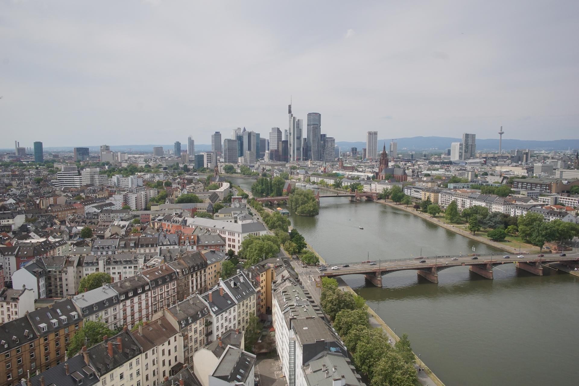 Archiv Foto Webcam Panoramablick auf die Skyline Frankfurt