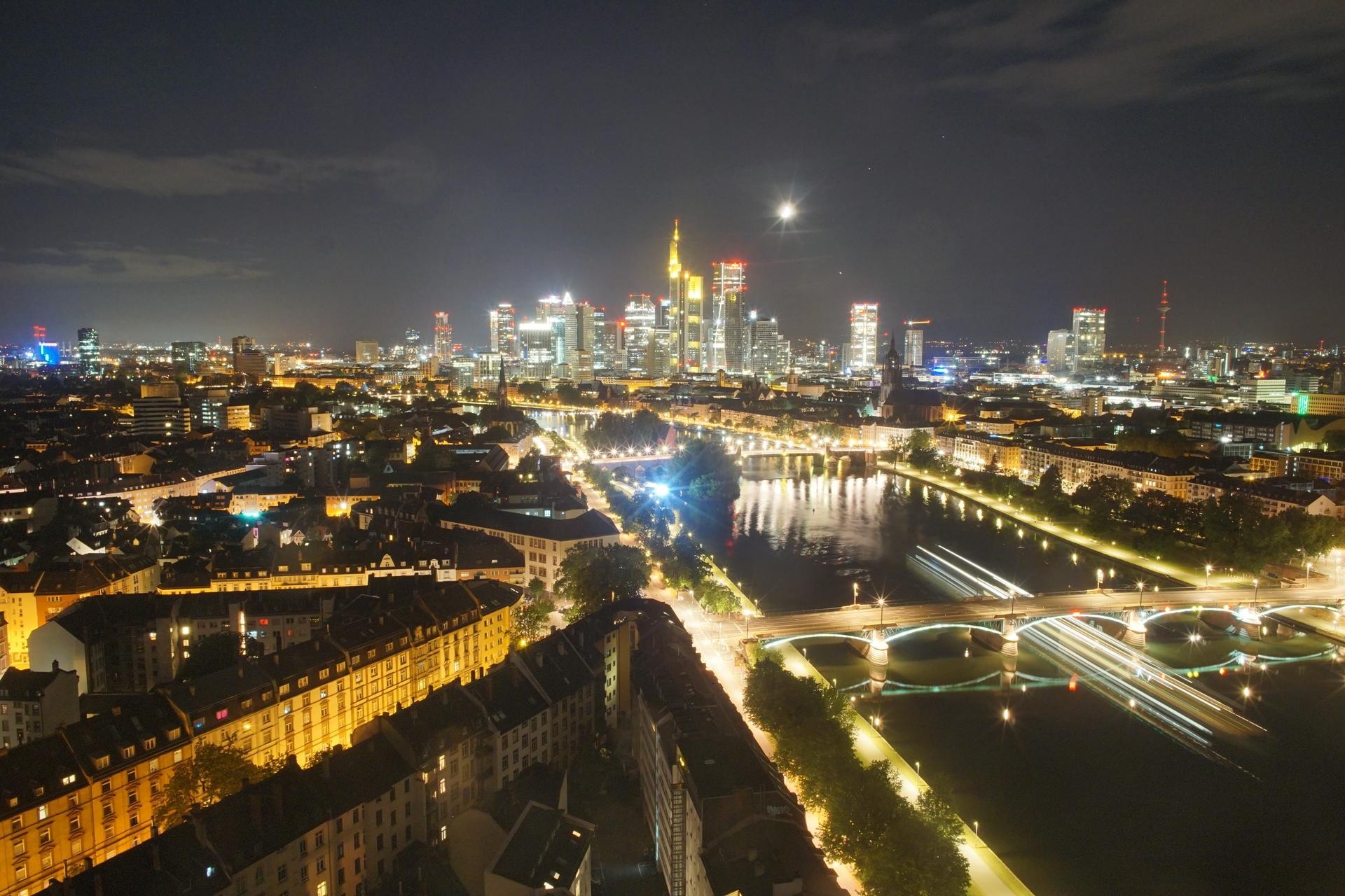 Archiv Foto Webcam Panoramablick auf die Skyline Frankfurt