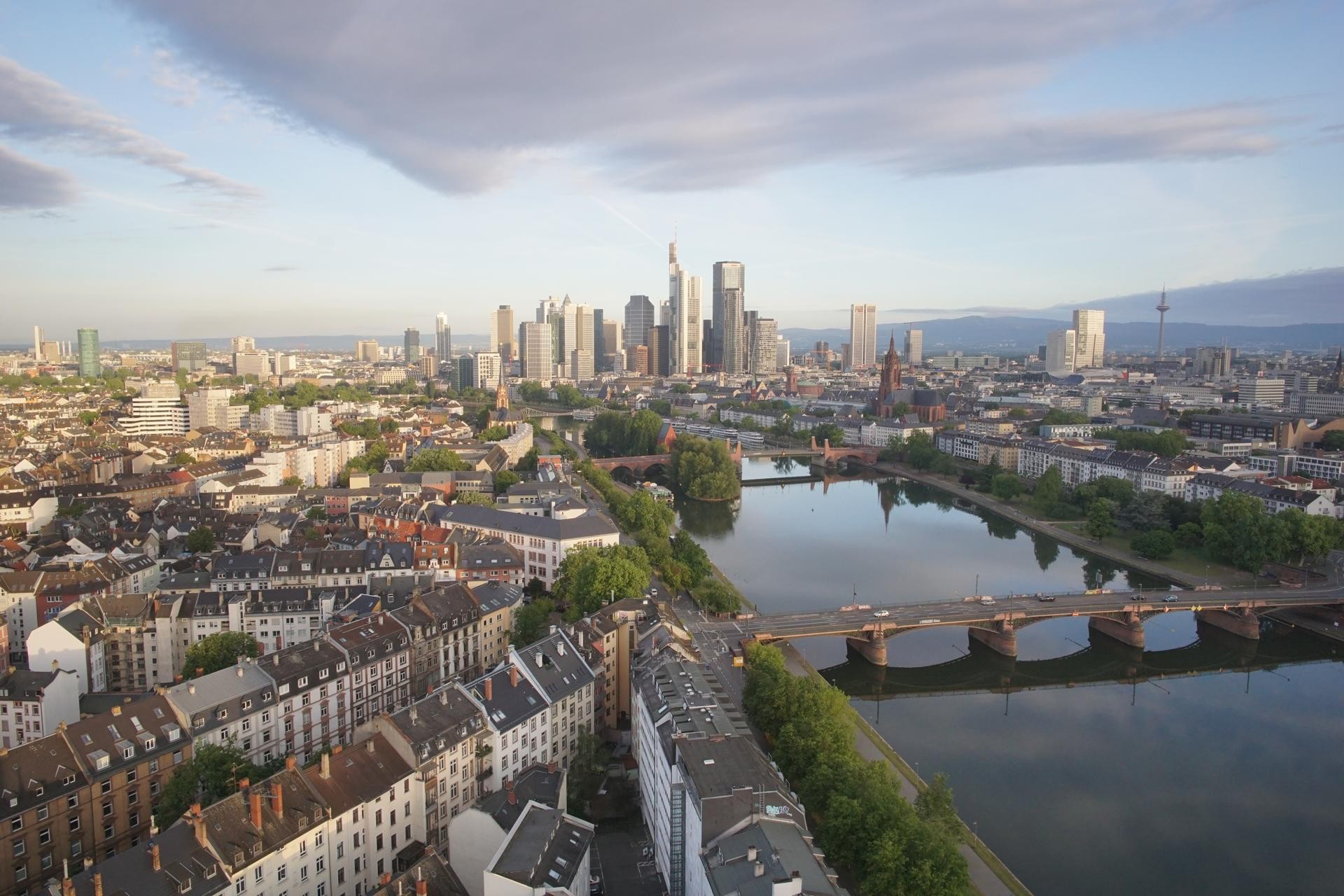 Archiv Foto Webcam Panoramablick auf die Skyline Frankfurt