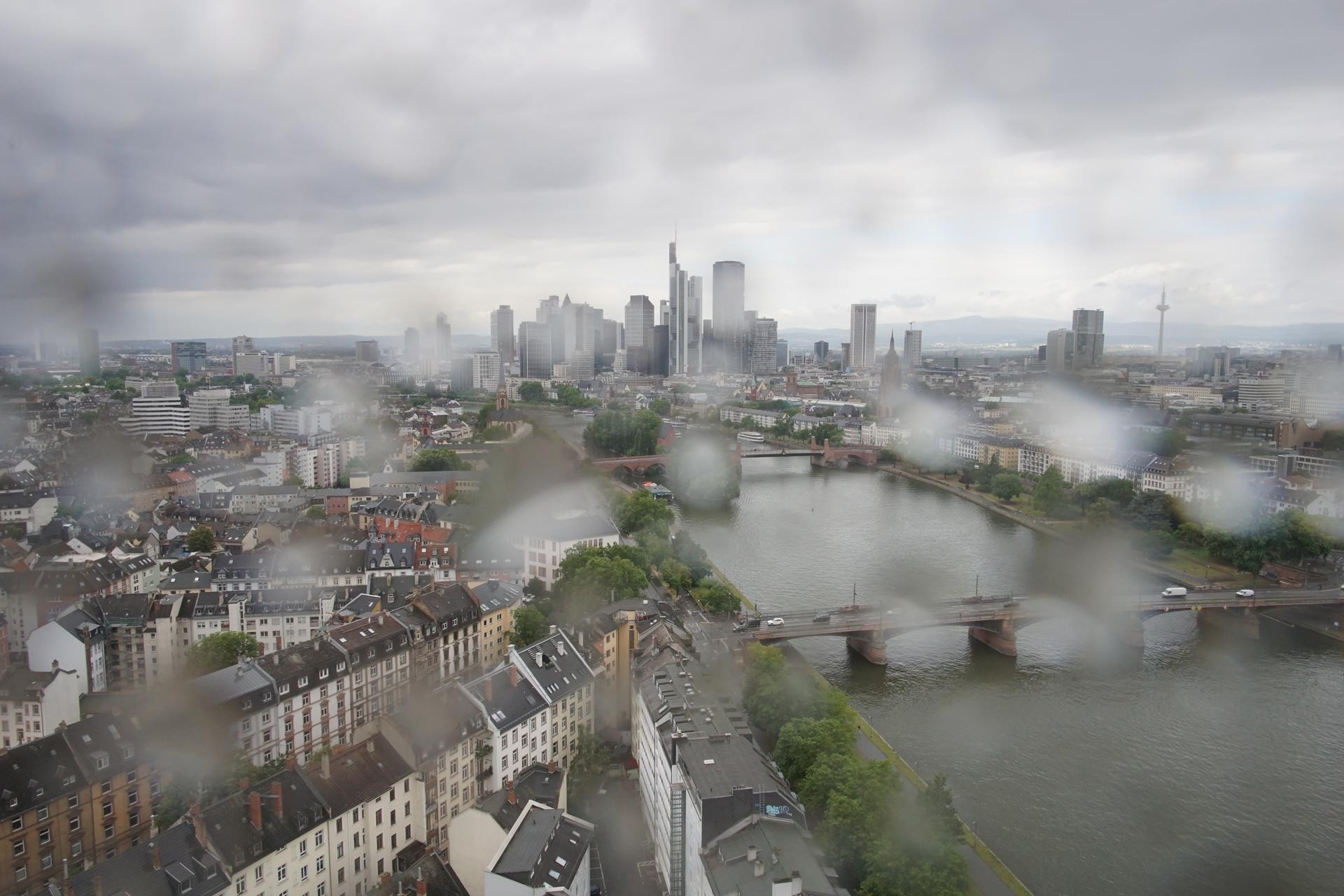 Archiv Foto Webcam Panoramablick auf die Skyline Frankfurt