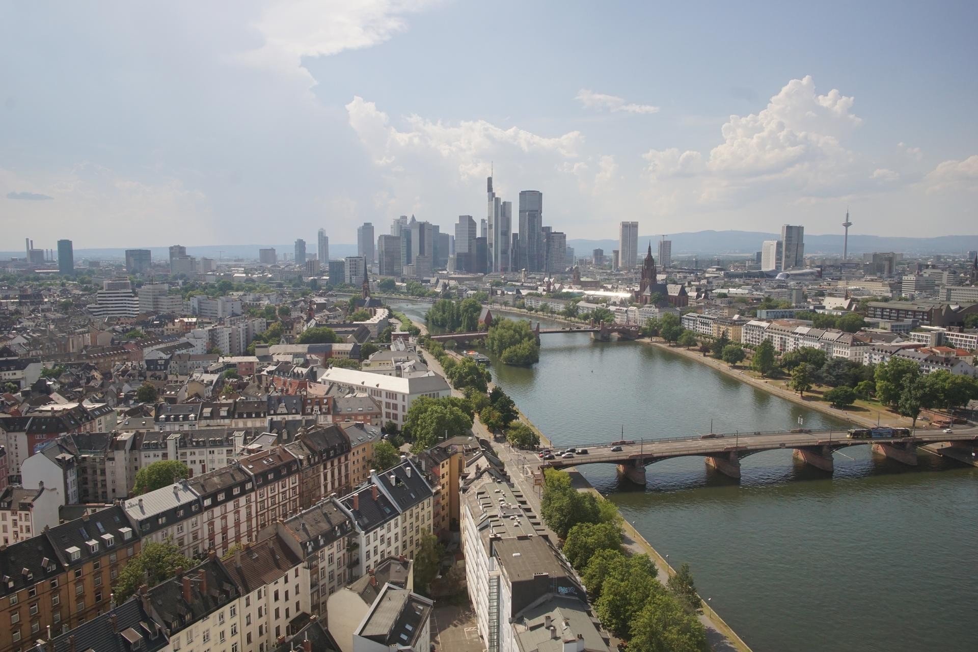 Archiv Foto Webcam Panoramablick auf die Skyline Frankfurt