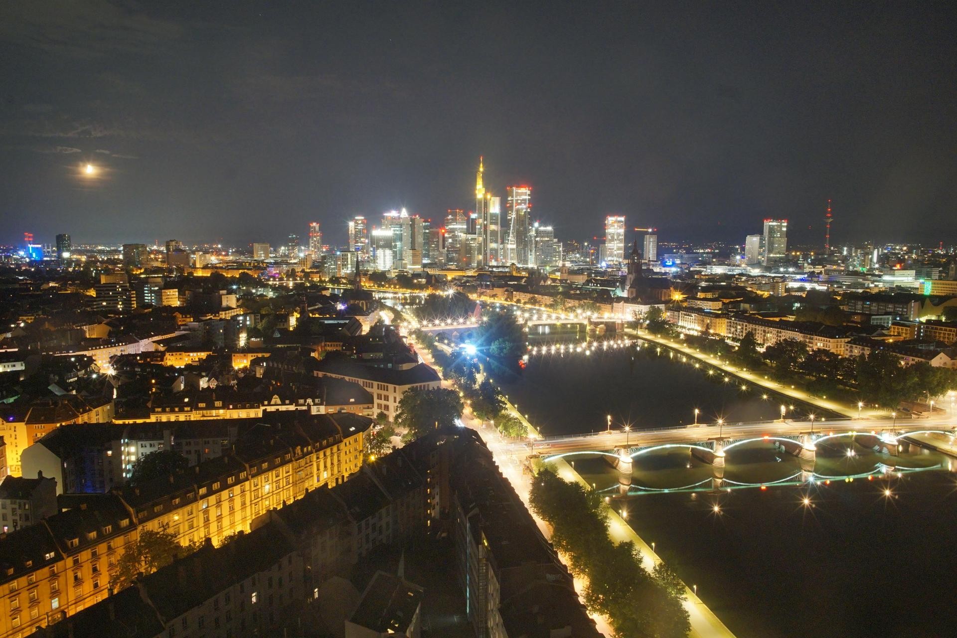 Archiv Foto Webcam Panoramablick auf die Skyline Frankfurt